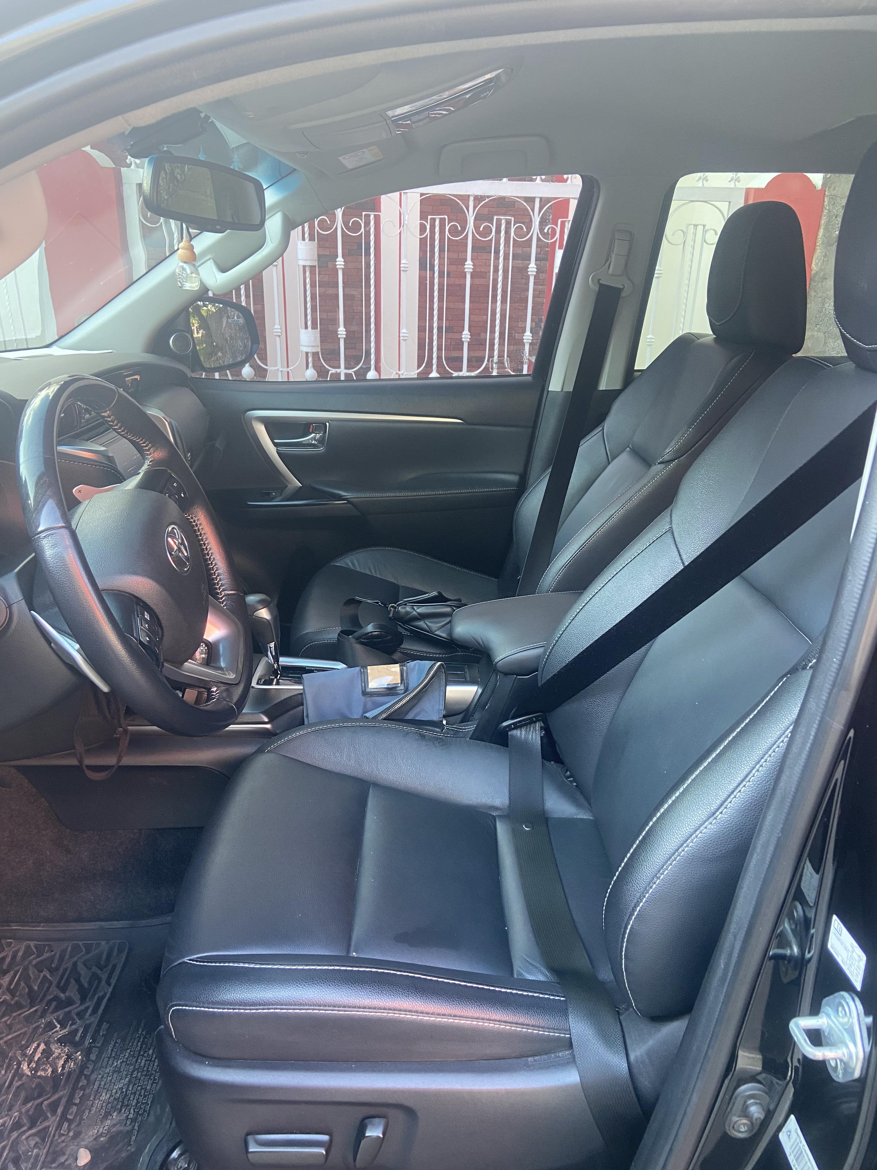 Toyota Fortuner SRV 2022 en Peravia Foto 7248294-6.jpg
