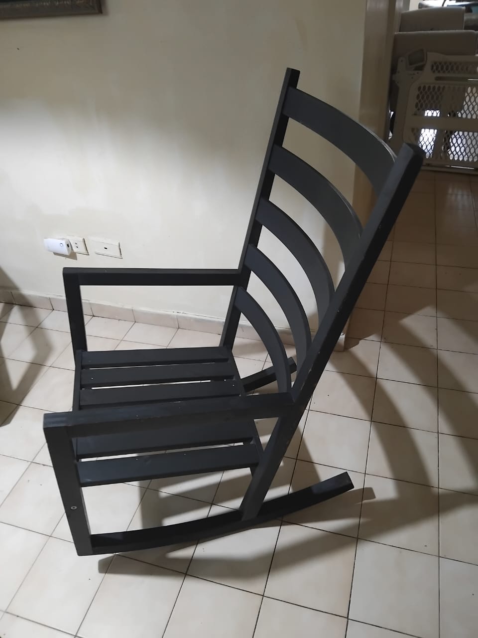 JUEGO 4 DE MECEDORAS MADERA ESTILO VOND IKEA  Foto 7248550-2.jpg