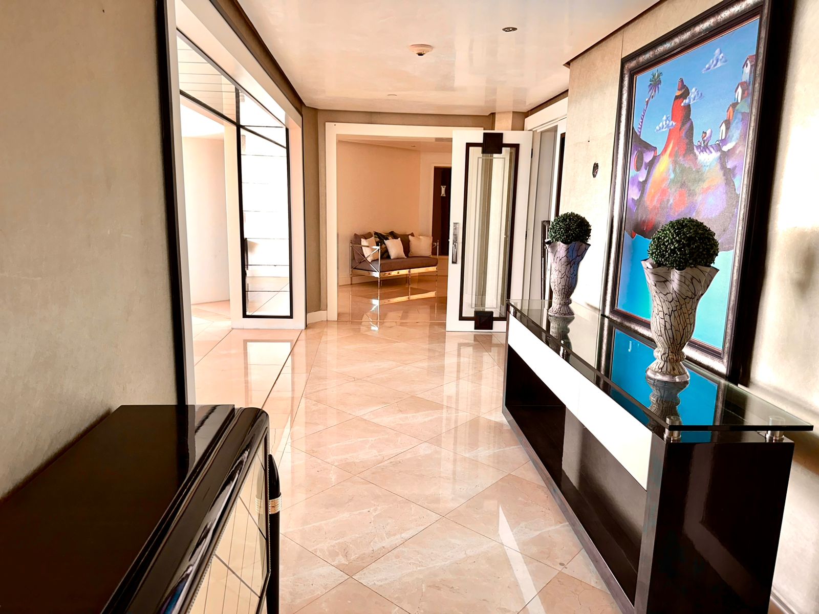 Apartamento en Venta / Alquiler en Bella Vista 4 habitaciones Foto 7248619-4.jpg