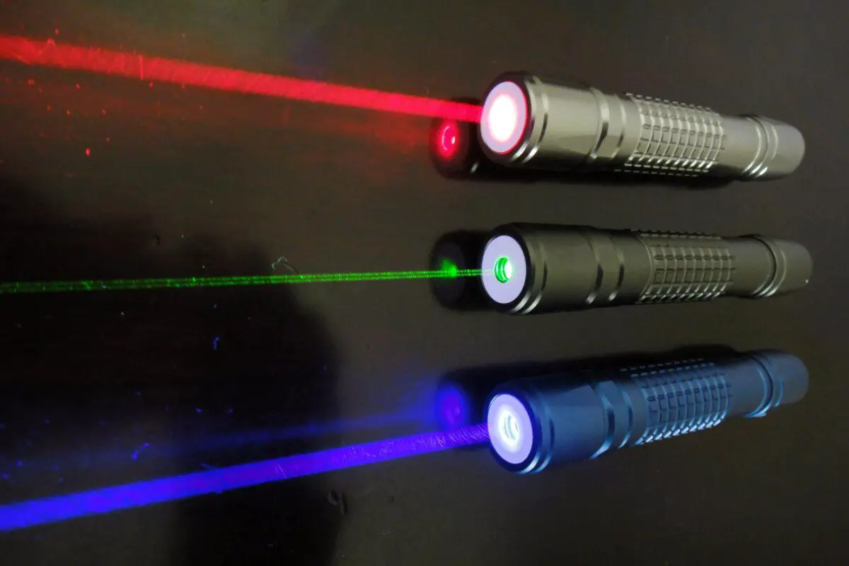 puntero laser profesional  Foto 7248659-1.jpg