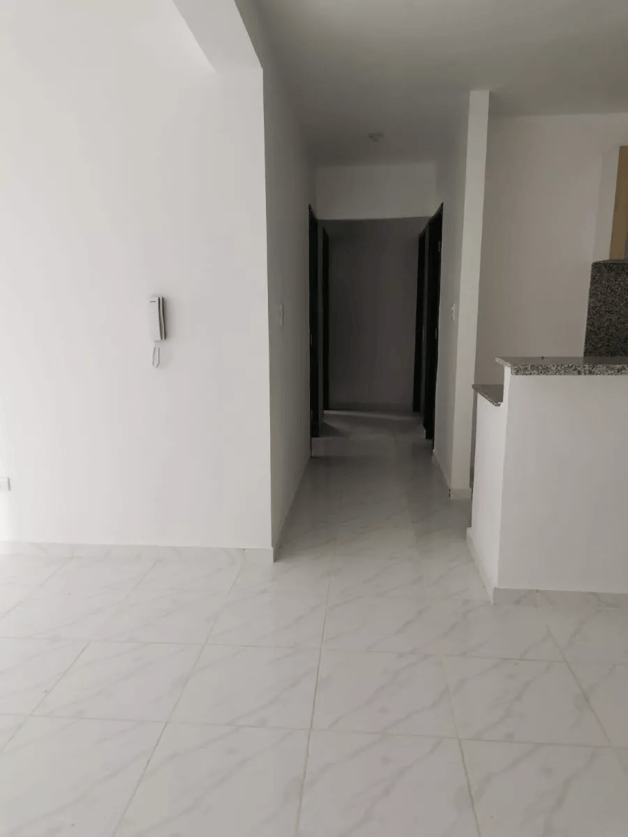Apartamento en alquiler de 3 Habitaciones En La Romana Foto 7248720-2.jpg