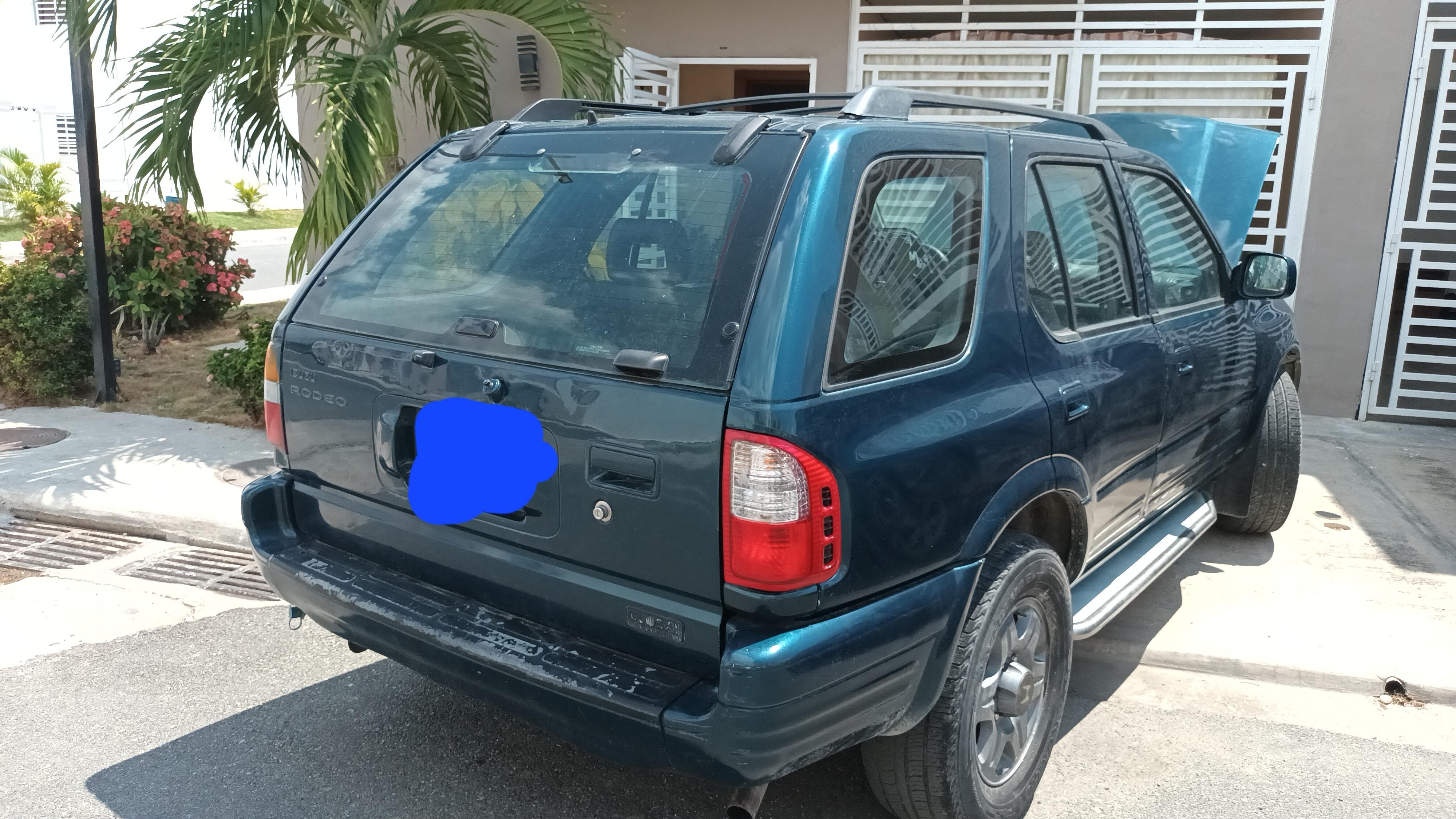 Se vende Isuzu Rodeo del 1998 en Azua Foto 7248783-5.jpg
