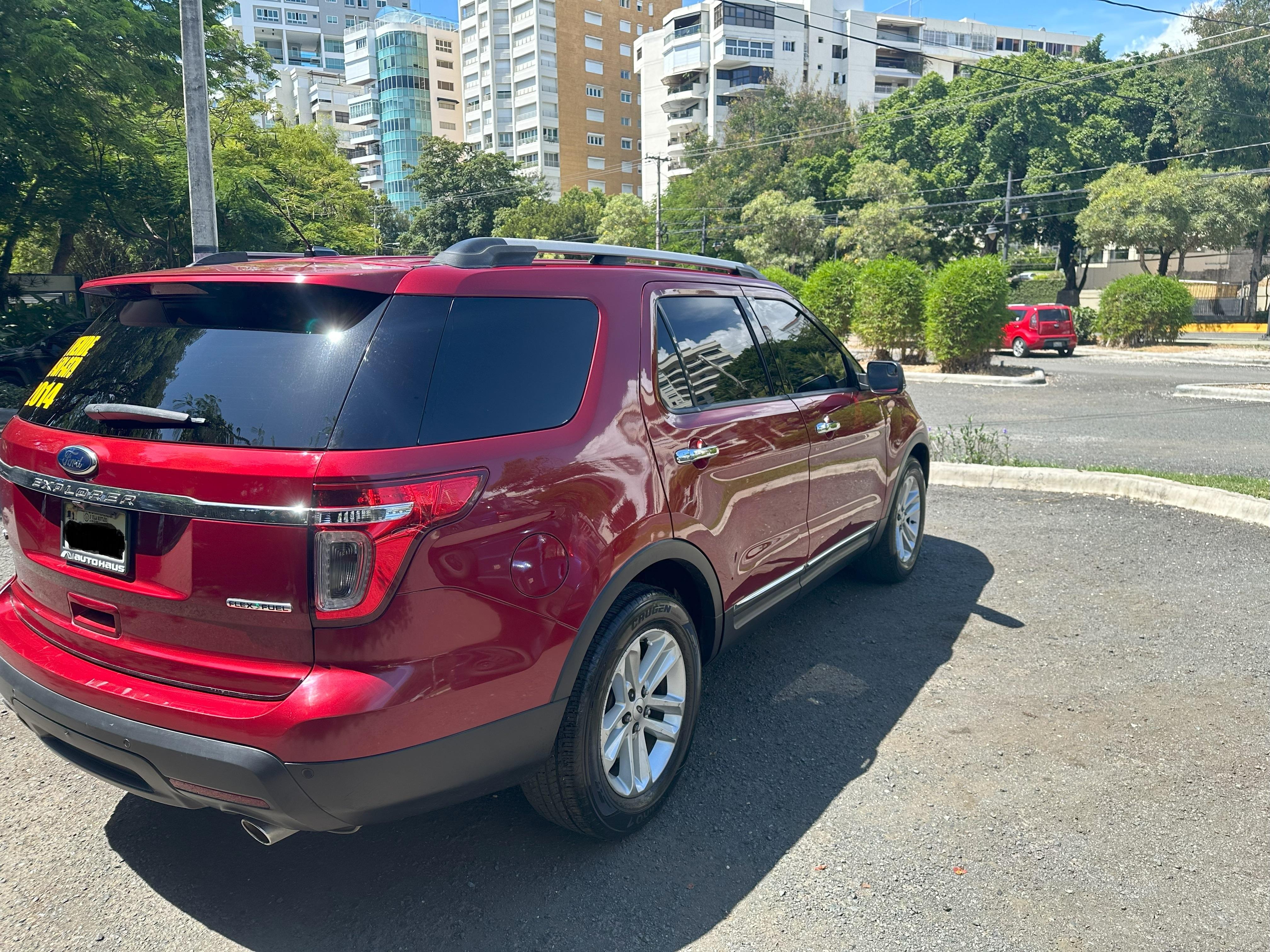 Ford Explorer 2014 XLT Excelentes Condiciones Foto 7249155-6.jpg