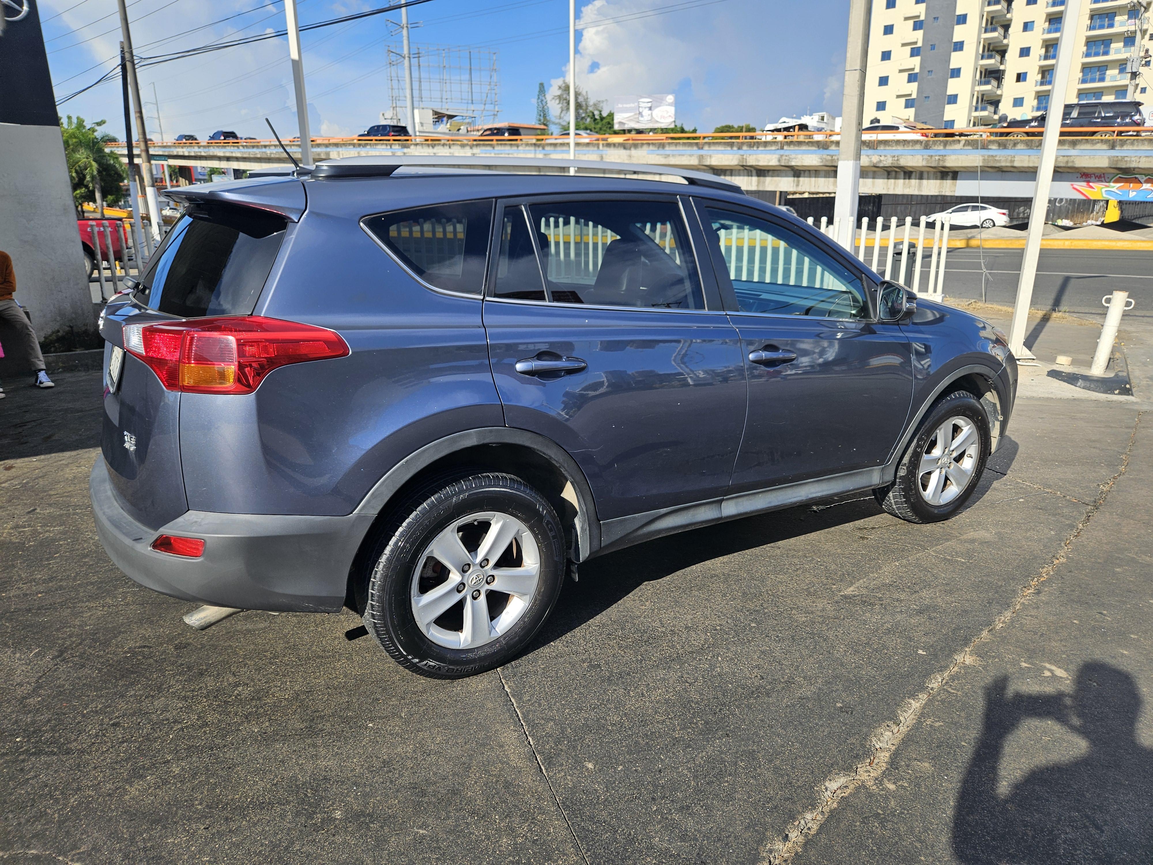 Toyota RAV4 2014 en excelentes condiciones Foto 7249165-3.jpg