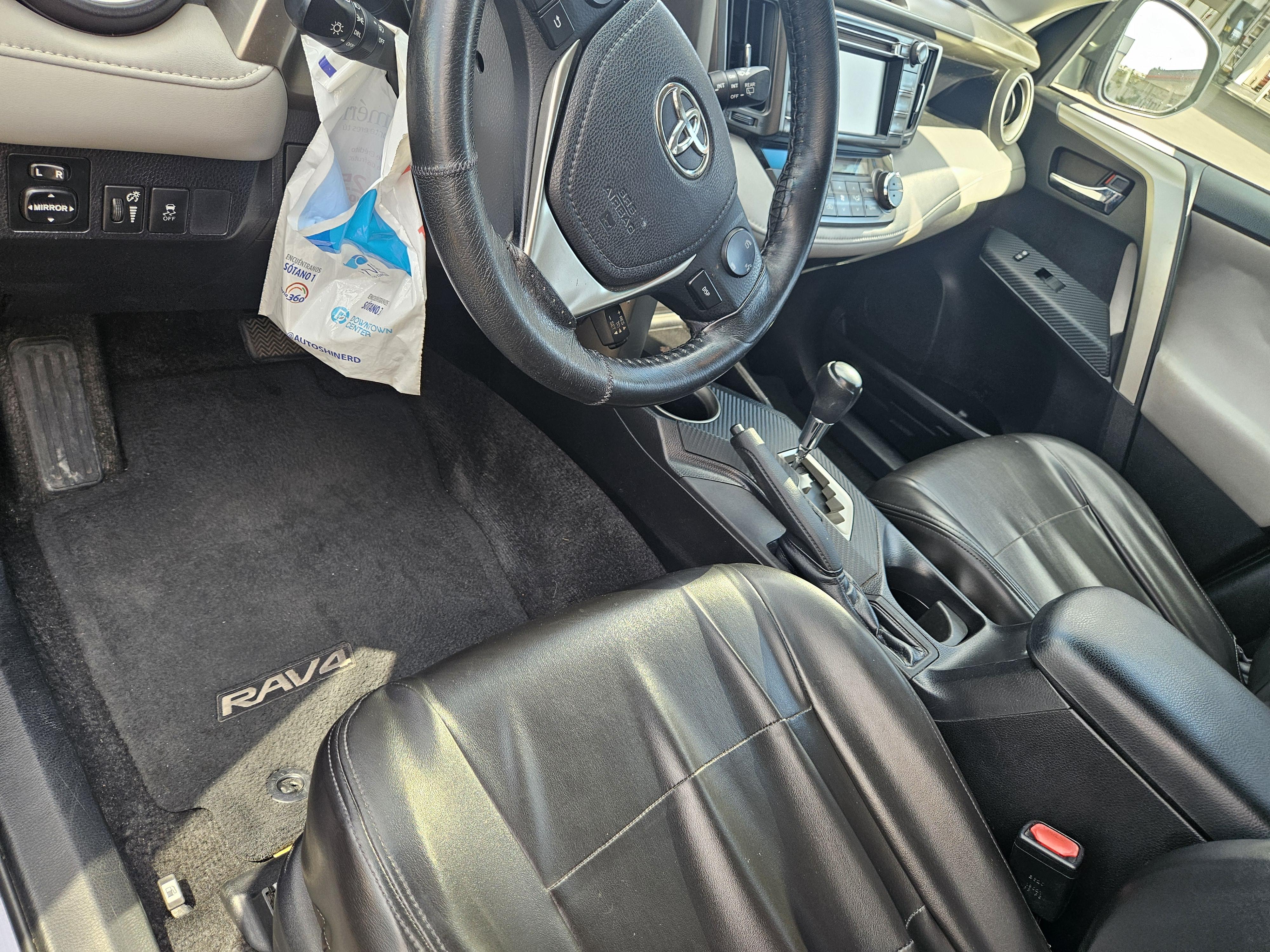 Toyota RAV4 2014 en excelentes condiciones Foto 7249165-7.jpg