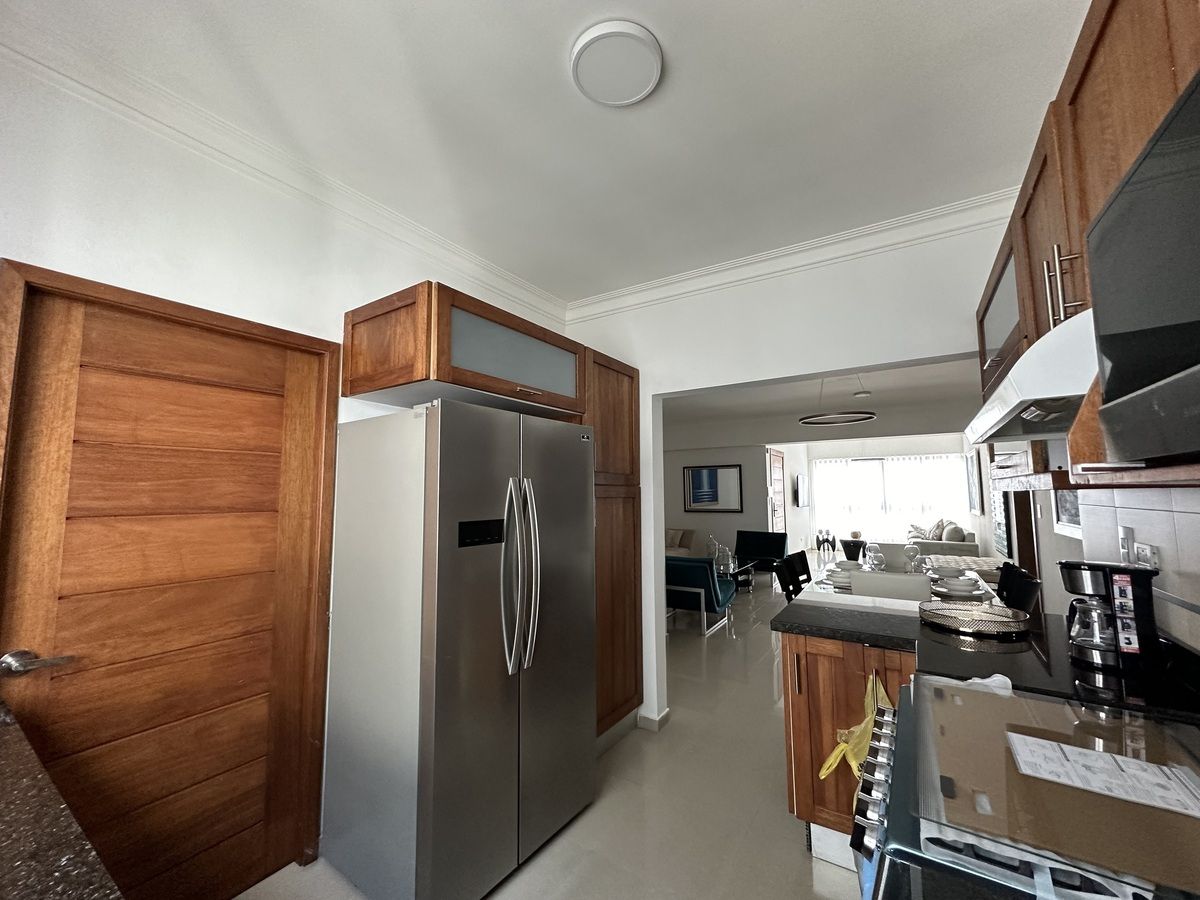 Apartamento en alquiler en Evaristo Morales de 3 habitaciones Foto 7249270-15.jpg