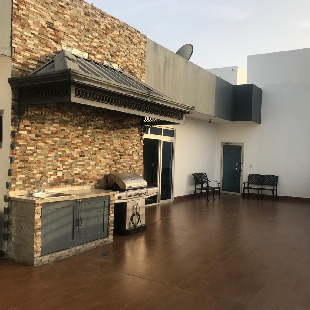 Apartamento en alquiler en Evaristo Morales de 3 habitaciones Foto 7249270-3.jpg