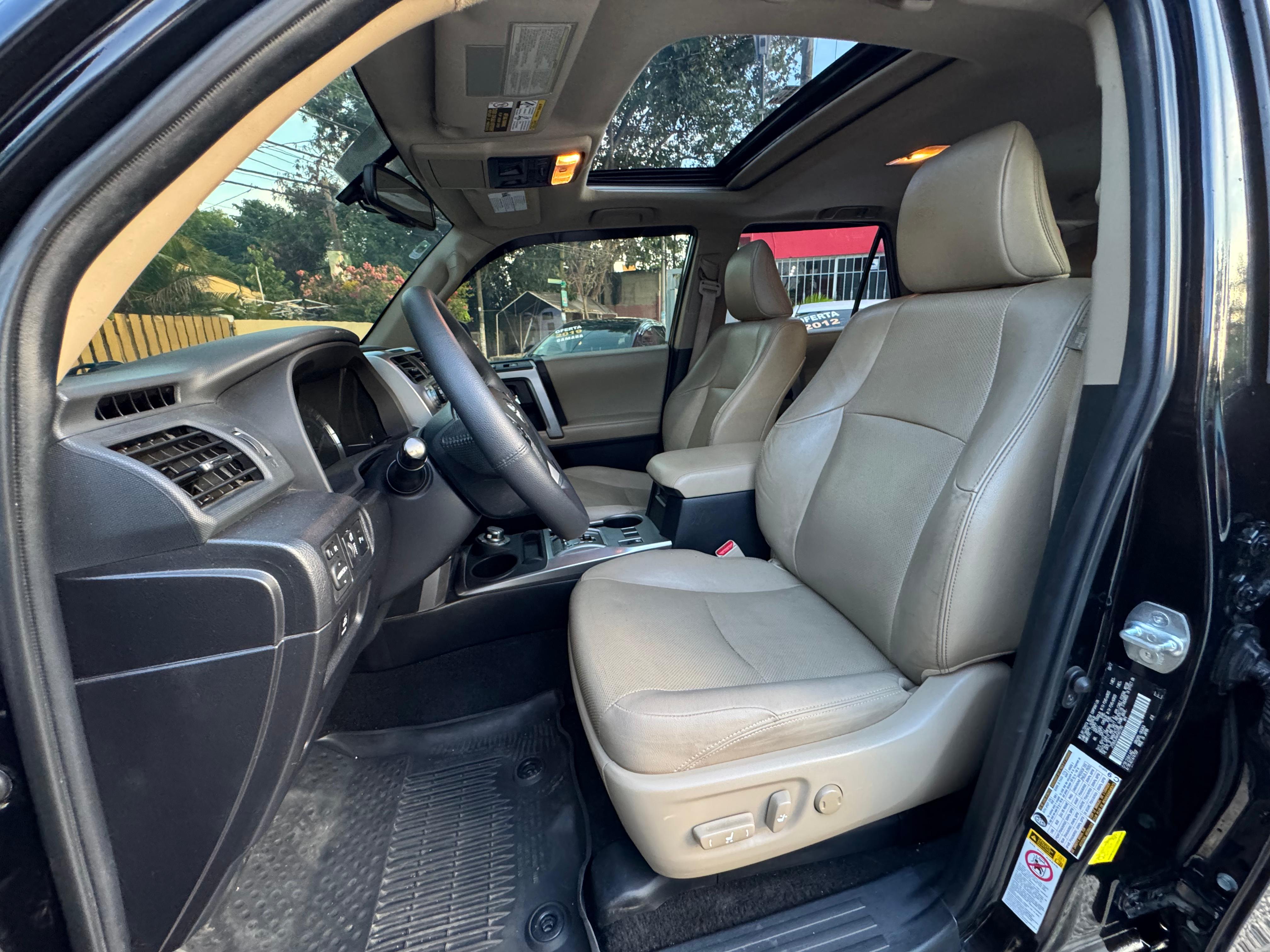 TOYOTA 4RUNNER LIMITED 4WD Foto 7249364-9.jpg