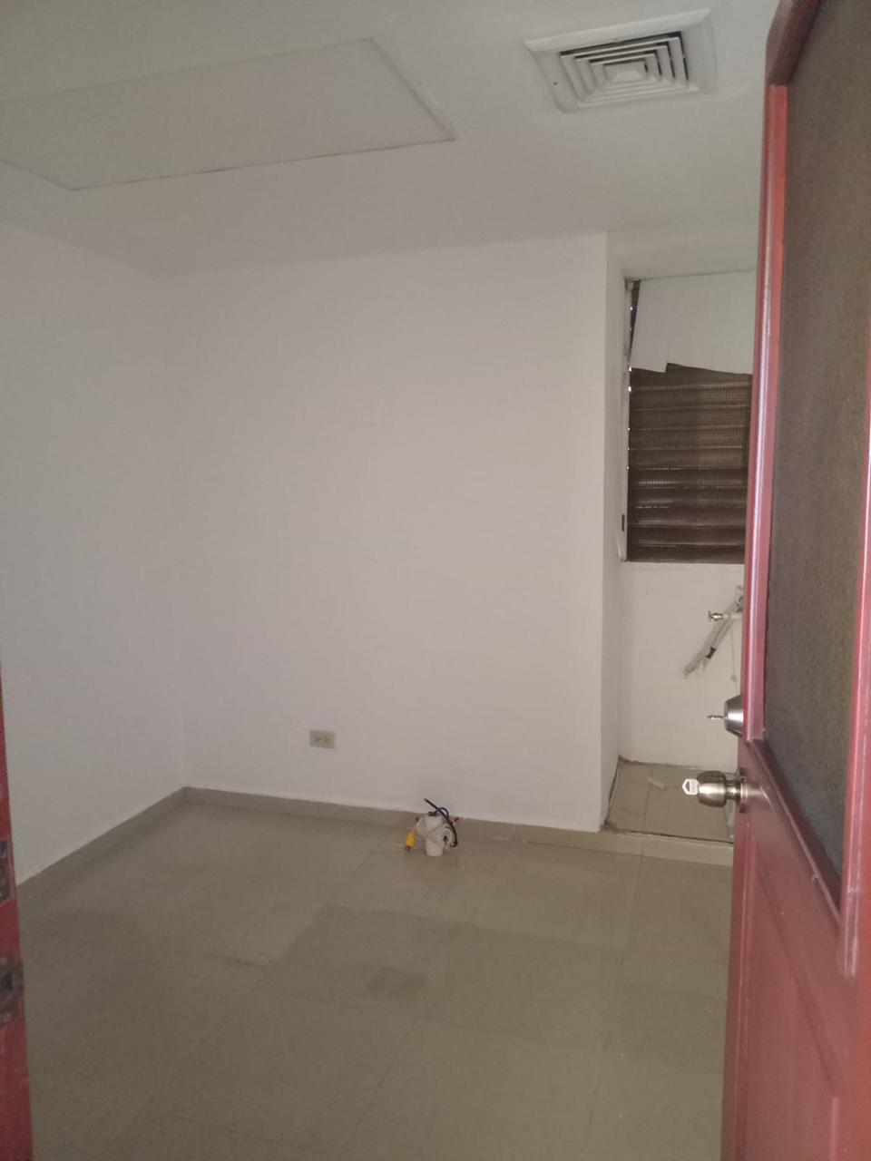 Local Comercial en Alquiler  PIANTINI Foto 7249372-10.jpg