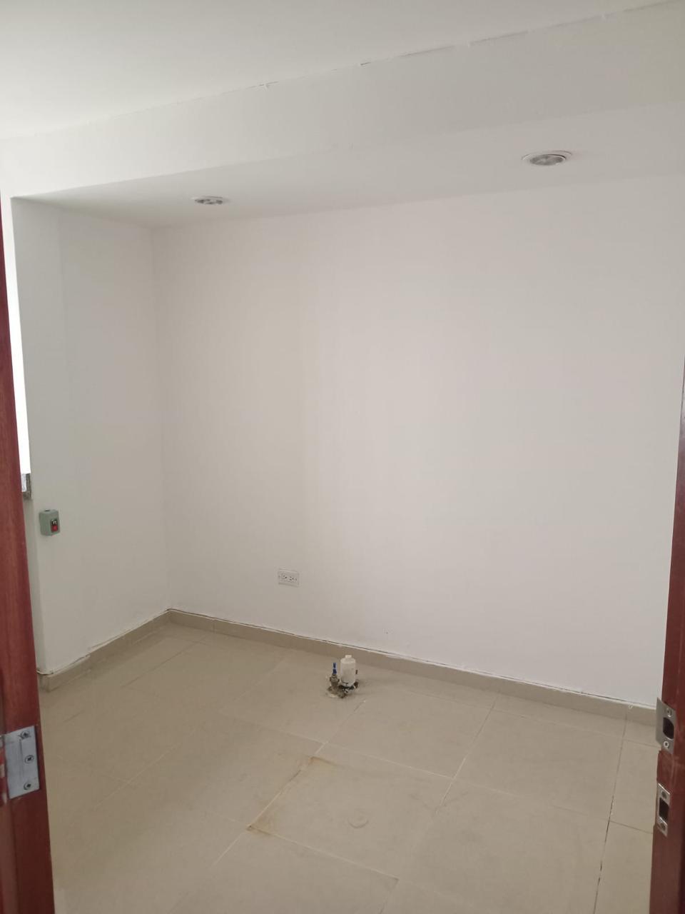 Local Comercial en Alquiler  PIANTINI Foto 7249372-9.jpg