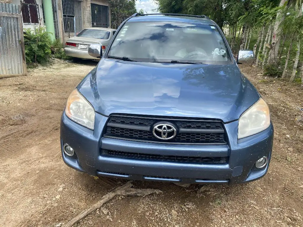 Vendo Toyota Rav4 2012 4 cilindros súpe económico bien cuidada sin det Foto 7249380-1.jpg