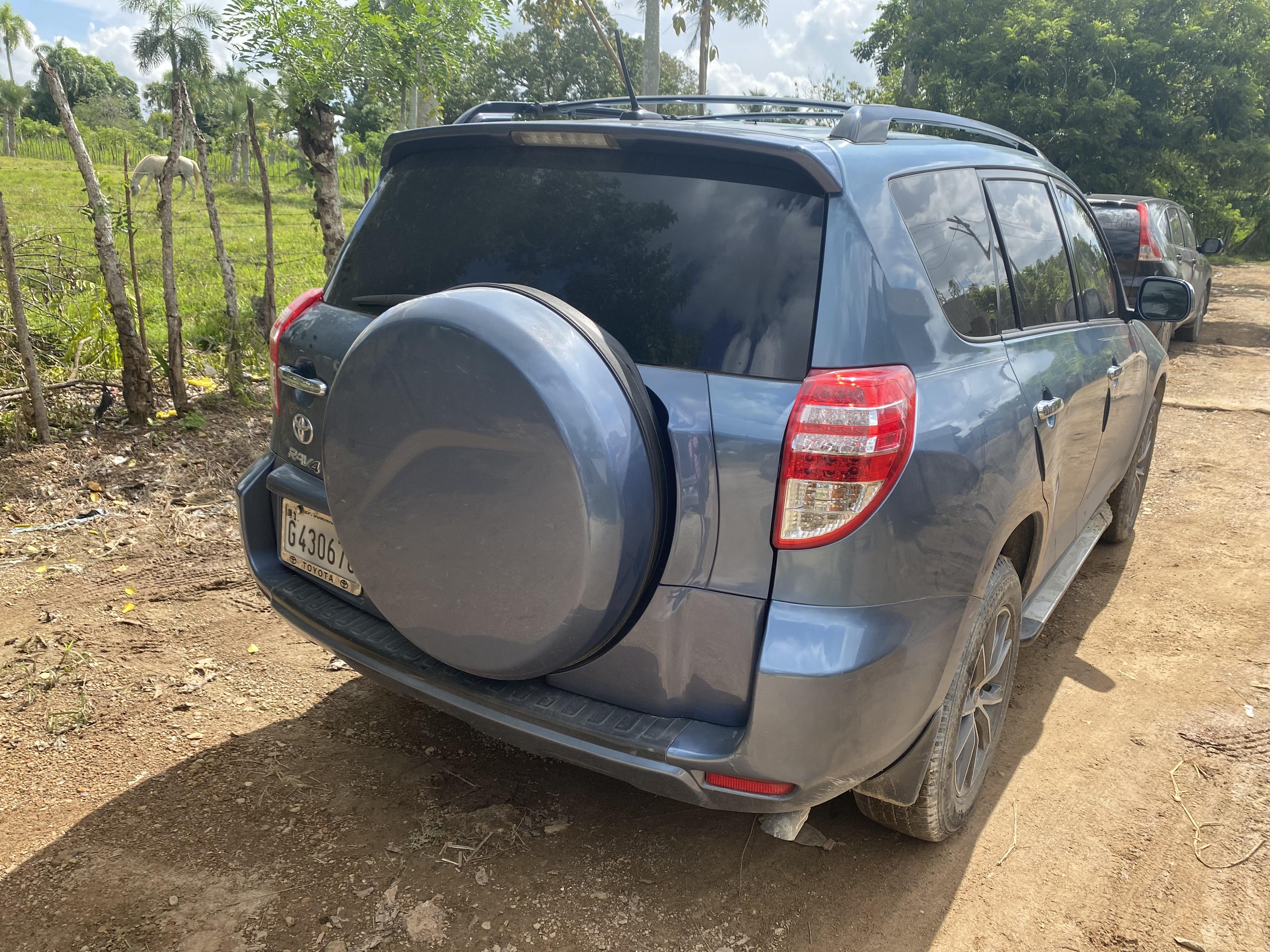 Vendo Toyota Rav4 2012 4 cilindros súpe económico bien cuidada sin det Foto 7249380-3.jpg