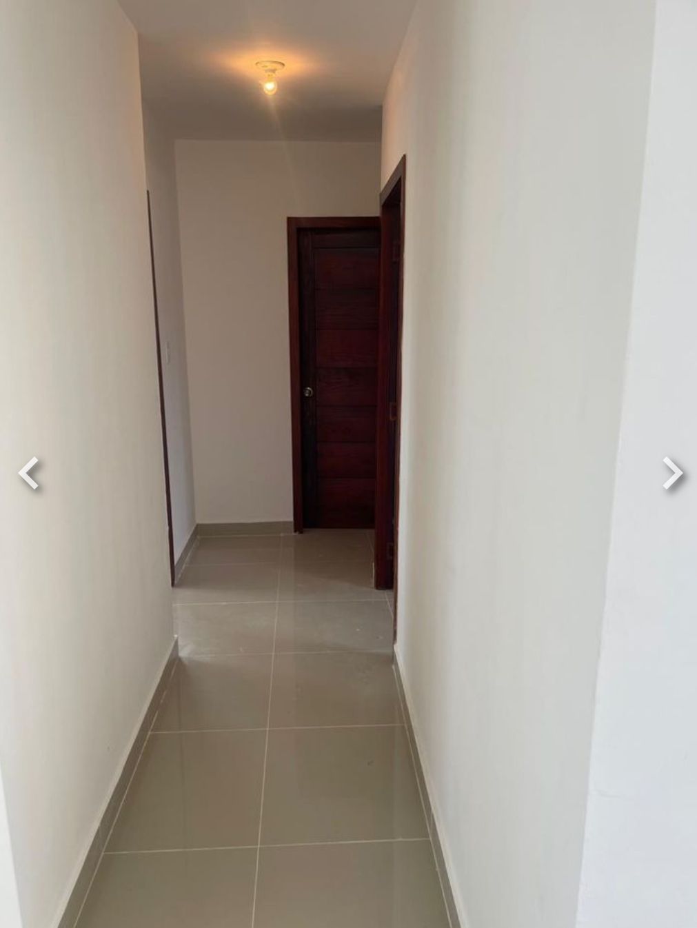 Alquiler de Apartamento de 3 Habitaciones con Terraza Privada en Autop Foto 7249402-8.jpg