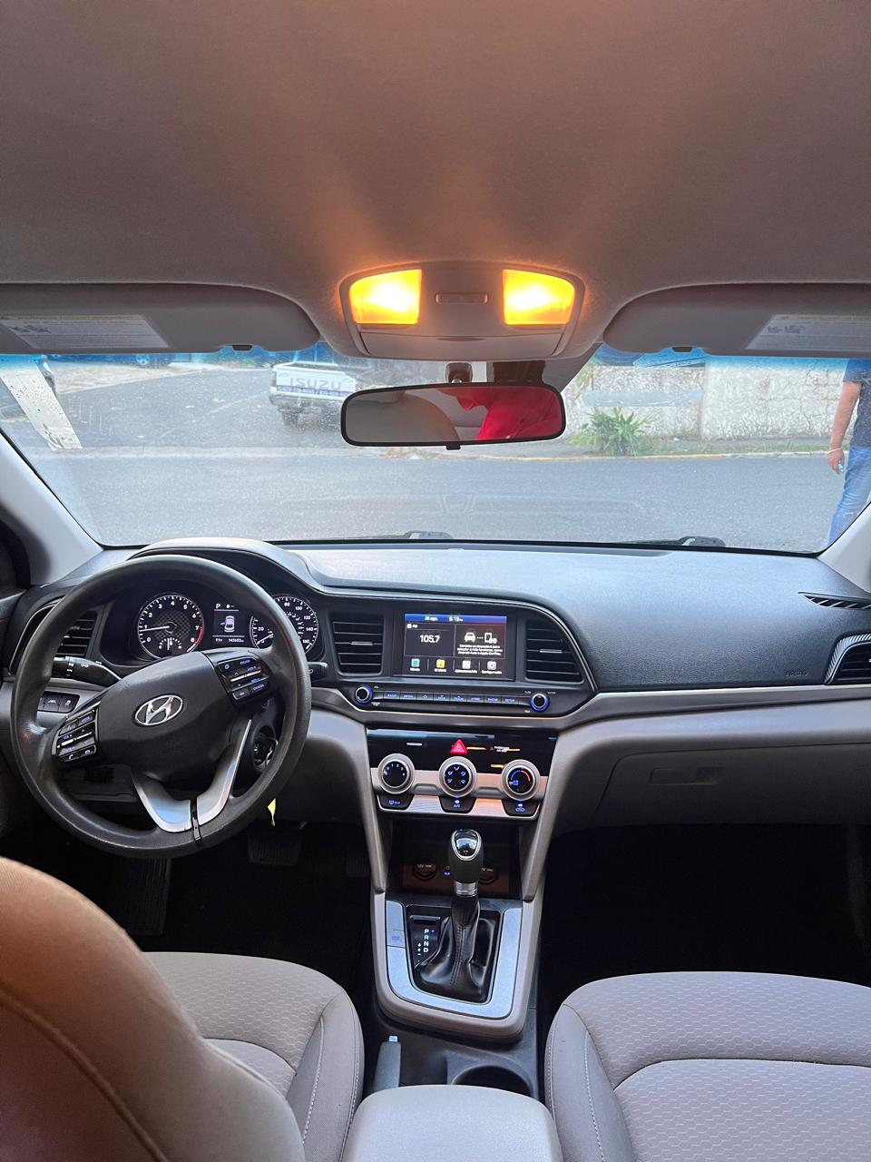 Hyundai Elantra 2019 version SEL✅ en Santo Domingo Oeste Foto 7249422-10.jpg
