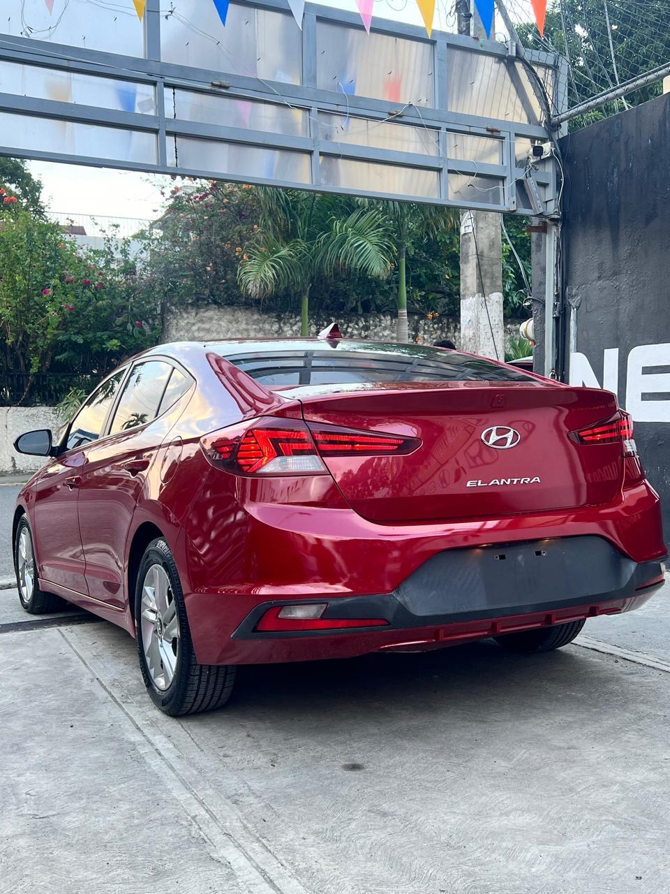 Hyundai Elantra 2019 version SEL✅ en Santo Domingo Oeste Foto 7249422-6.jpg