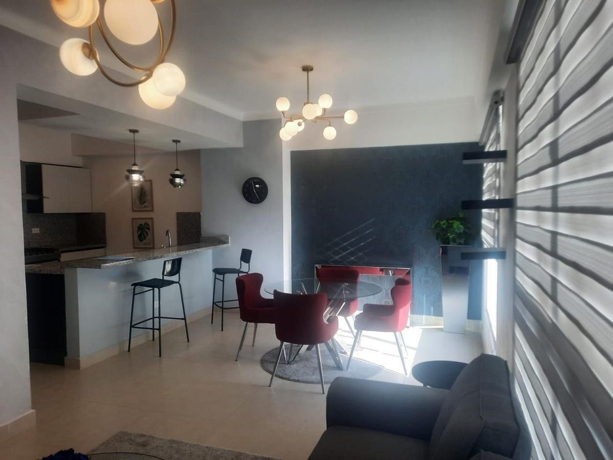 Apartamento en alquiler amueblado de 2 habitaciones en Evaristo Morale Foto 7249423-1.jpg
