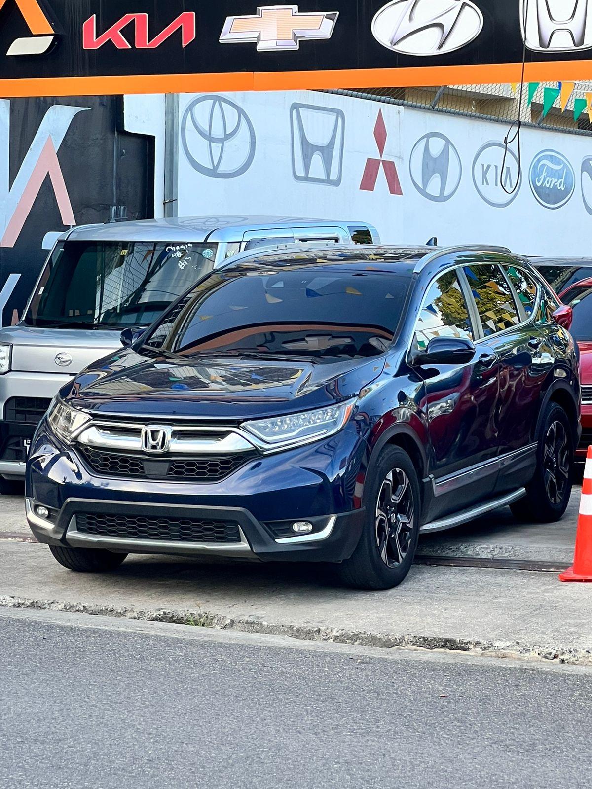 Honda CRV 2019 Touring  en Santo Domingo Oeste Foto 7249456-3.jpg