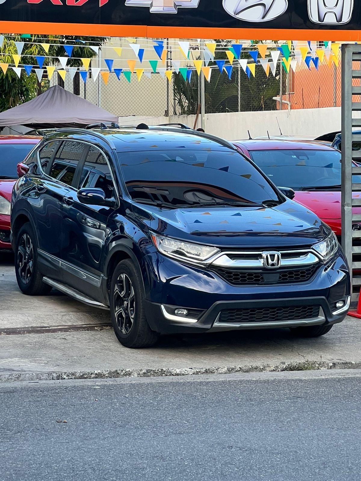Honda CRV 2019 Touring  en Santo Domingo Oeste Foto 7249456-4.jpg
