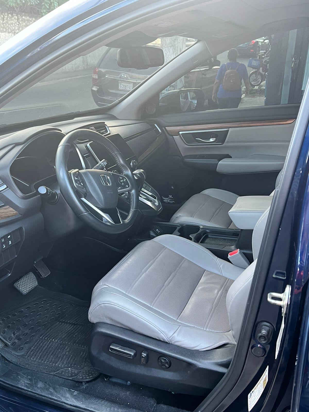 Honda CRV 2019 Touring  en Santo Domingo Oeste Foto 7249456-7.jpg