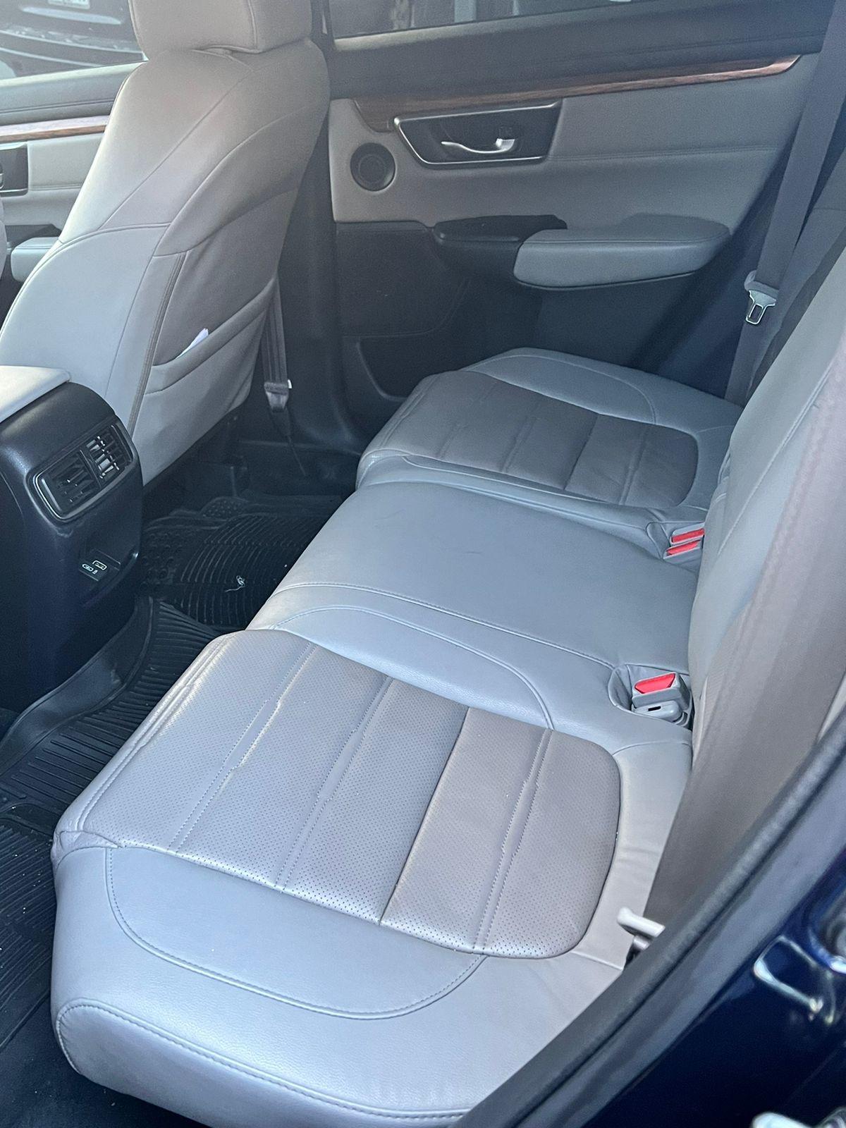 Honda CRV 2019 Touring  en Santo Domingo Oeste Foto 7249456-8.jpg