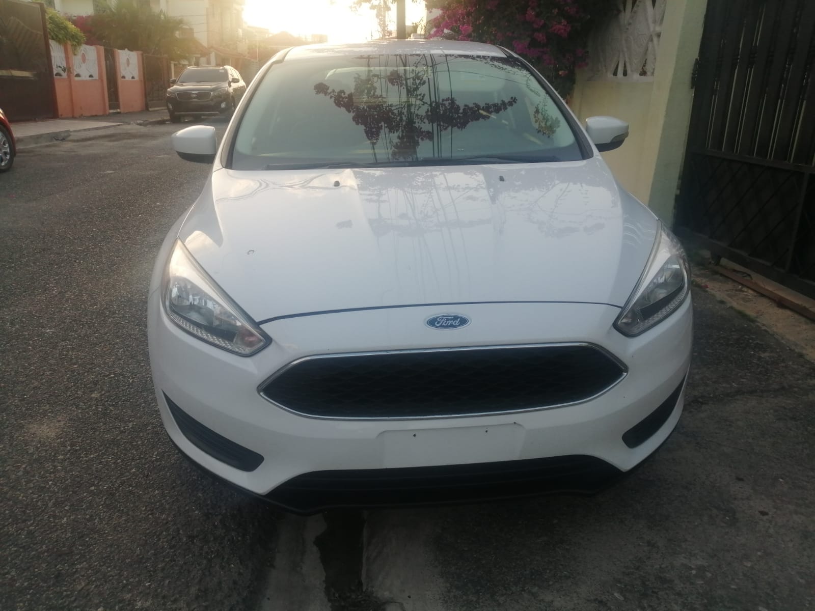FORD FOCUS SE 2018 Recién Importado Como nuevoClean Carfax Foto 7249462-7.jpg