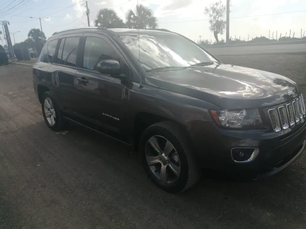 JEEP COMPASS HIGH LATITUDE 4X4 2016 Recién Importado Excelentes condic Foto 7249467-1.jpg