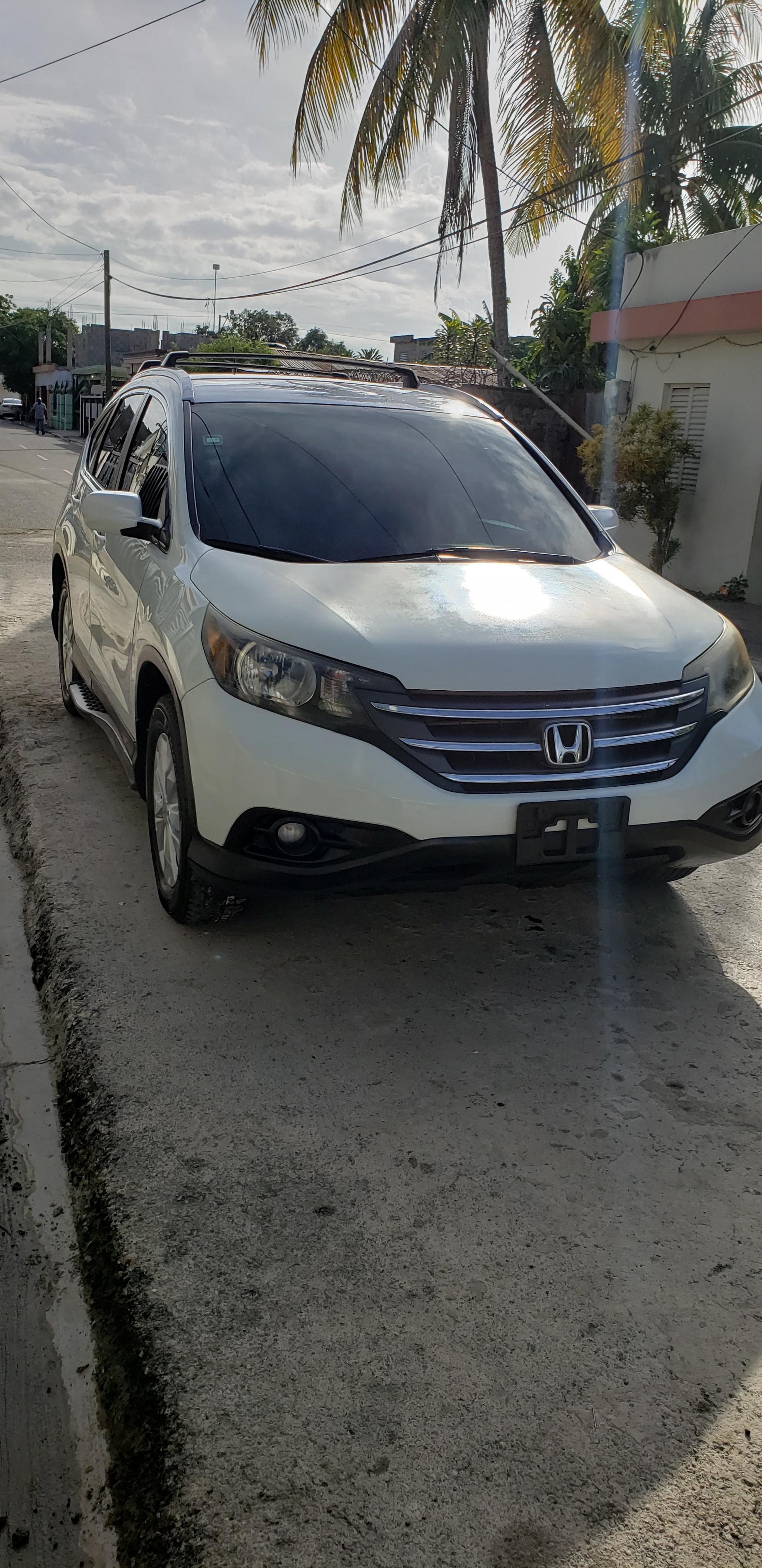 Hola CRV 2014 LX en Sánchez Ramírez Foto 7249667-5.jpg