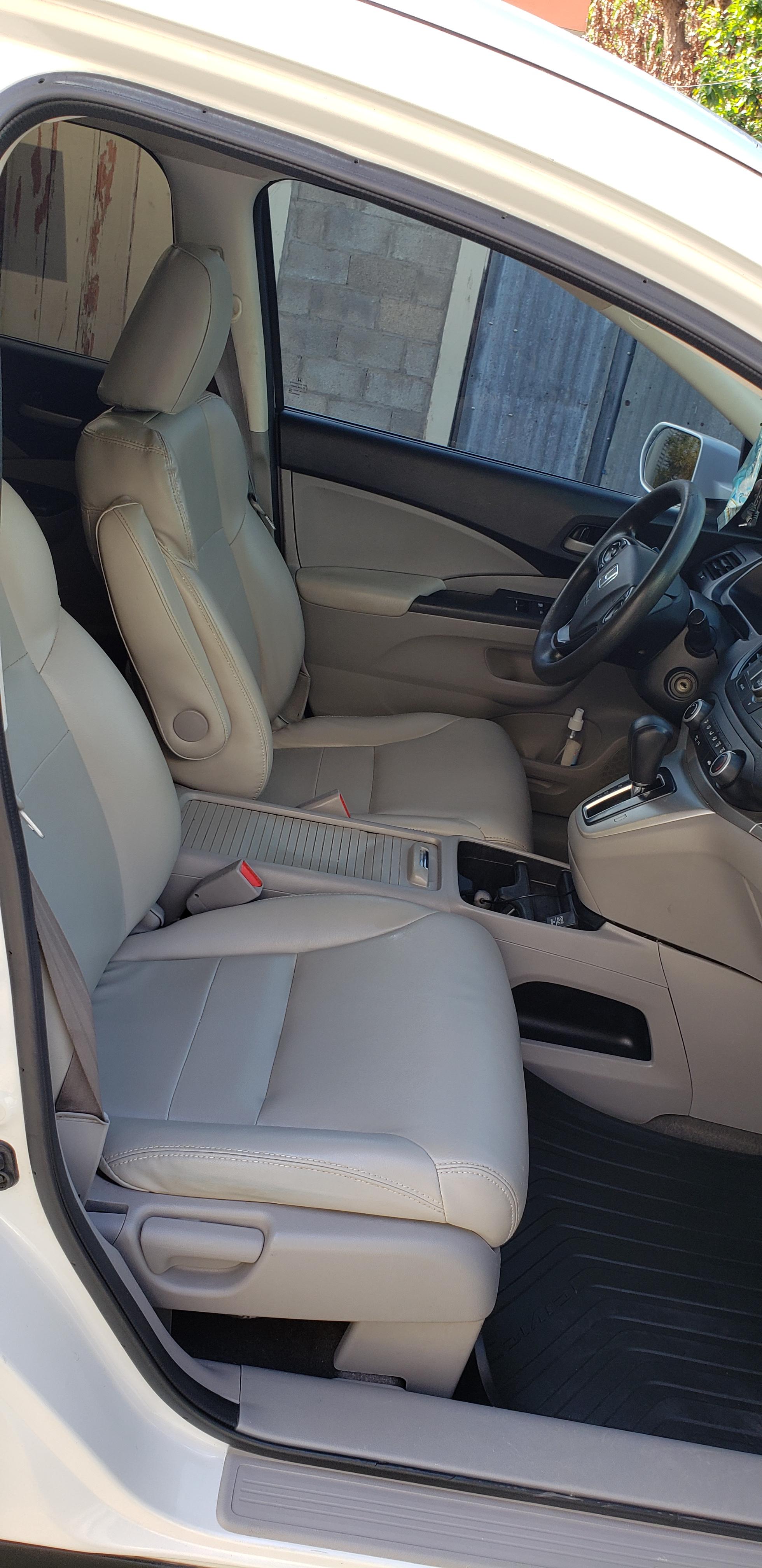 Hola CRV 2014 LX en Sánchez Ramírez Foto 7249667-8.jpg