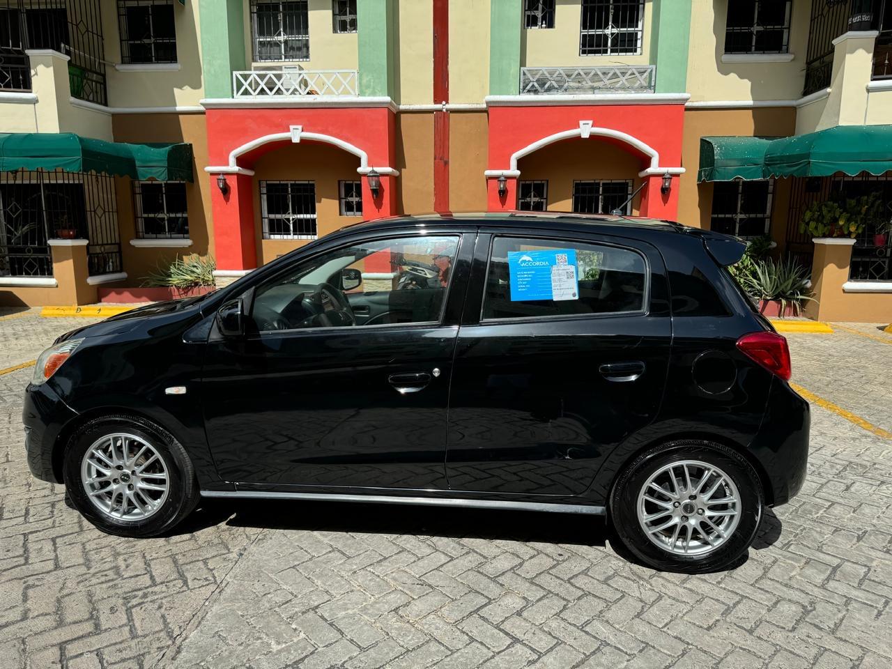 Mitsubishi mirage año 2018 Foto 7249967-5.jpg