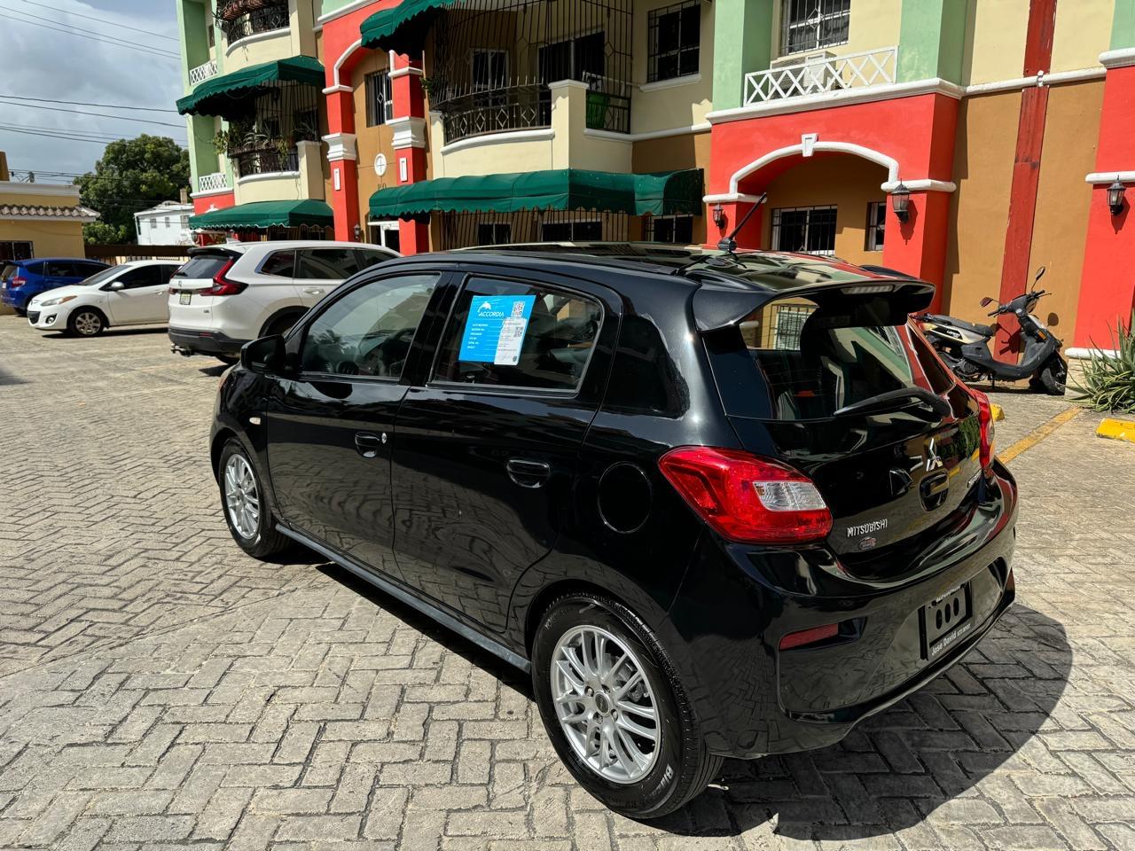 Mitsubishi mirage año 2018 Foto 7249967-6.jpg