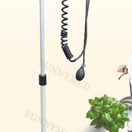 ESFIGMOMANOMETRO ANEROIDE DE PEDESTAL en Santo Domingo Oeste Foto 7249990-4.jpg