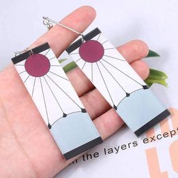 Aretes hanafudas. Tambien conocidos comos los aretes de Tanjiro Kamado Foto 7249993-3.jpg
