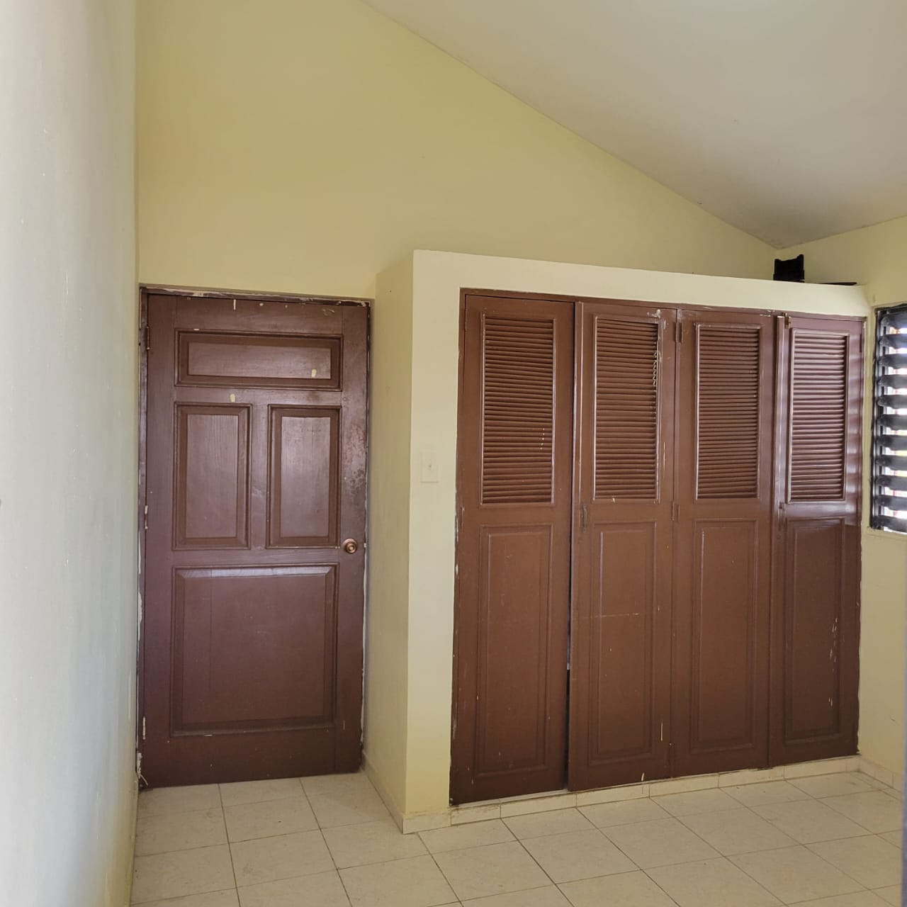 Alquilo Habitación en sector urbanizado y residencial Foto 7250085-4.jpg
