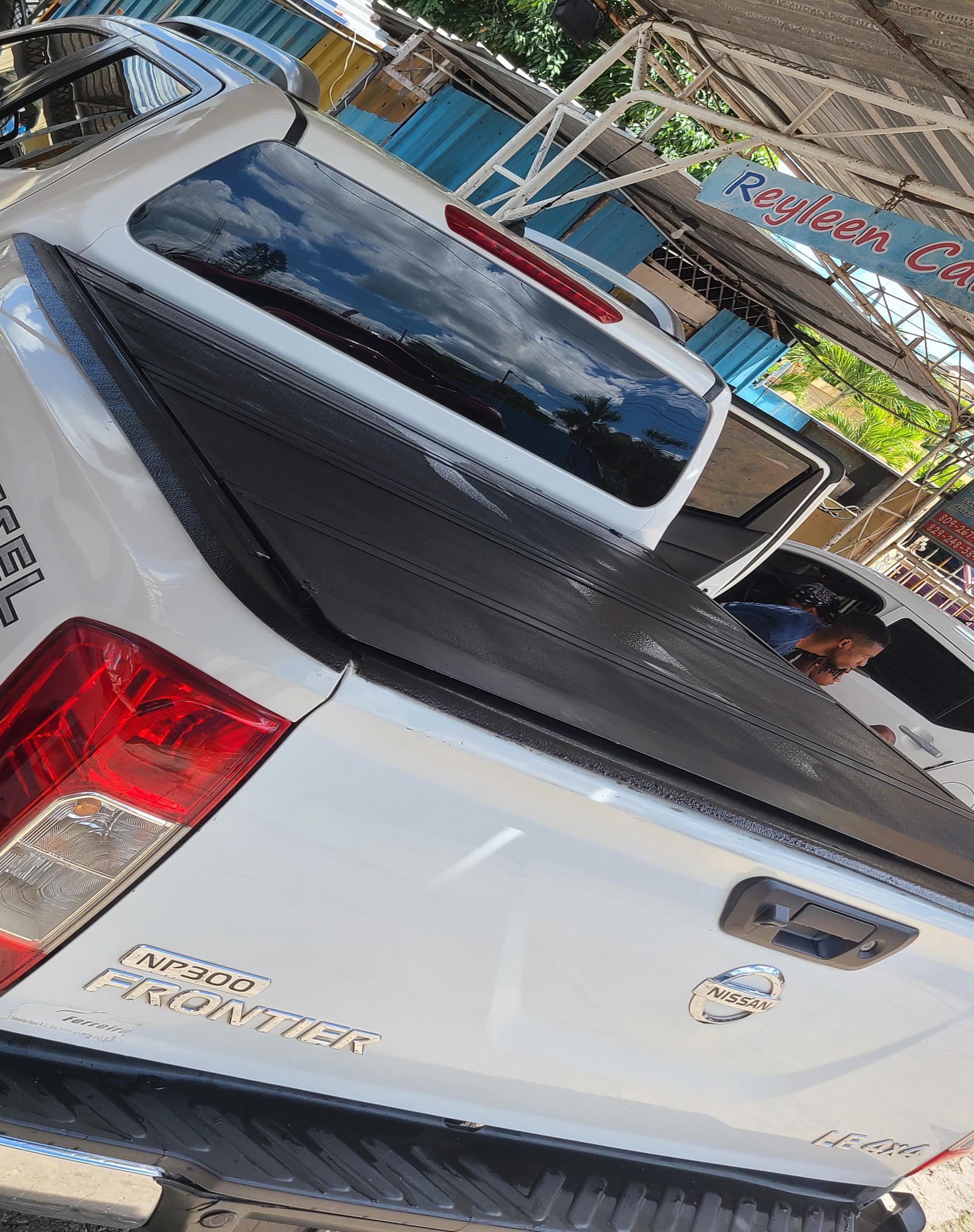 Vendo Tapa De Cama Nissan Frontier 2016-2024 Foto 7250147-3.jpg