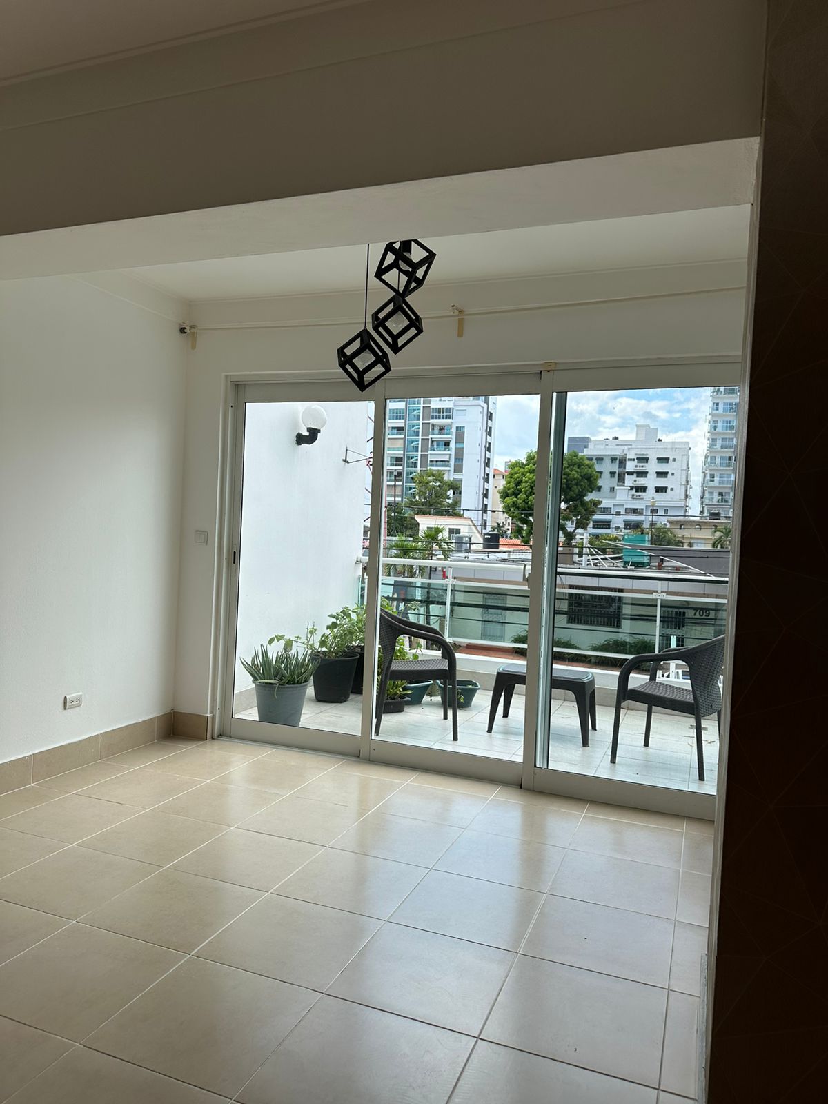  Apartamento en alquiler en Evaristo Morales 1 habitación Foto 7250159-1.jpg