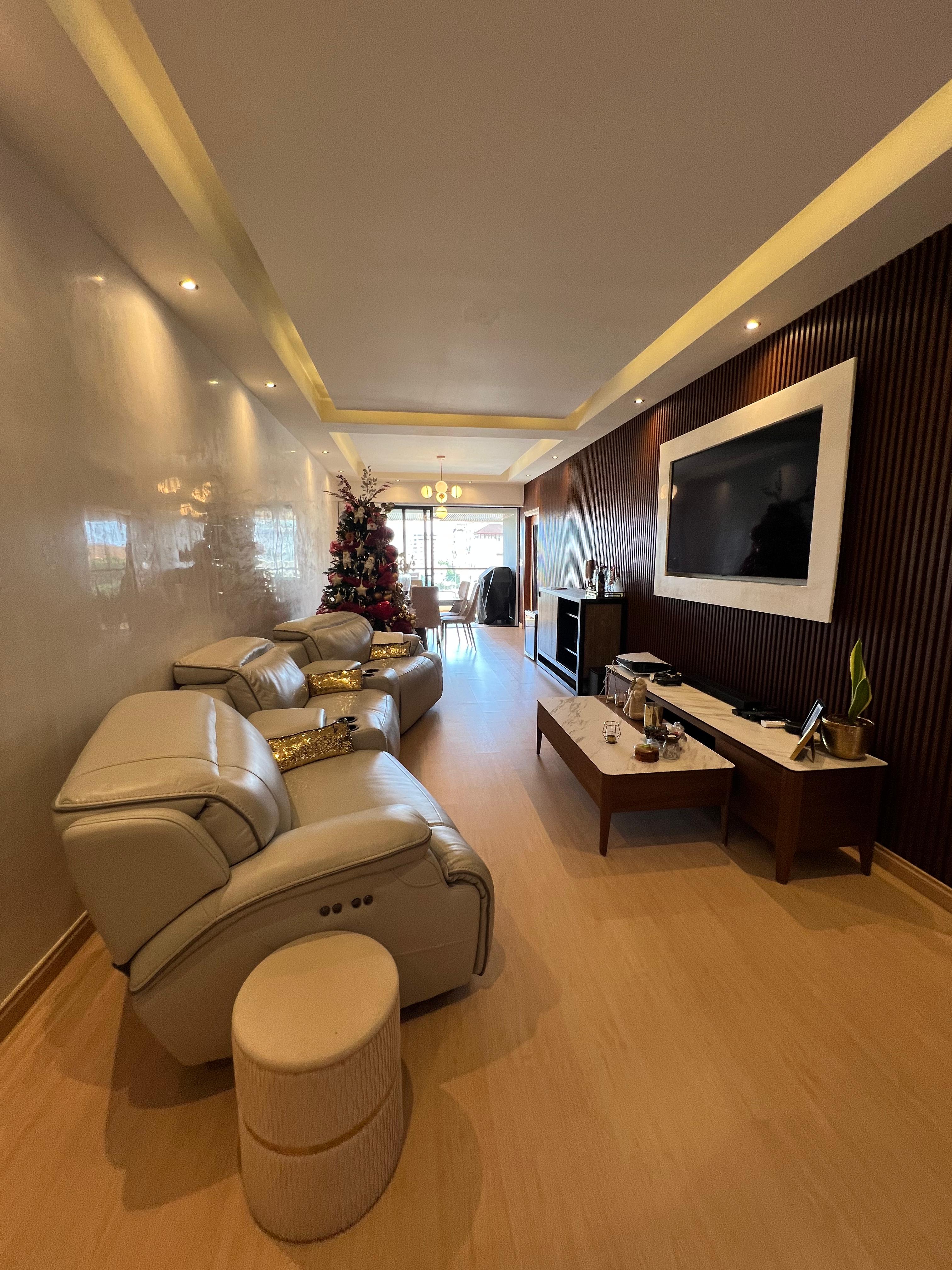  Apartamento en Venta en el Naco Foto 7250170-7.jpg