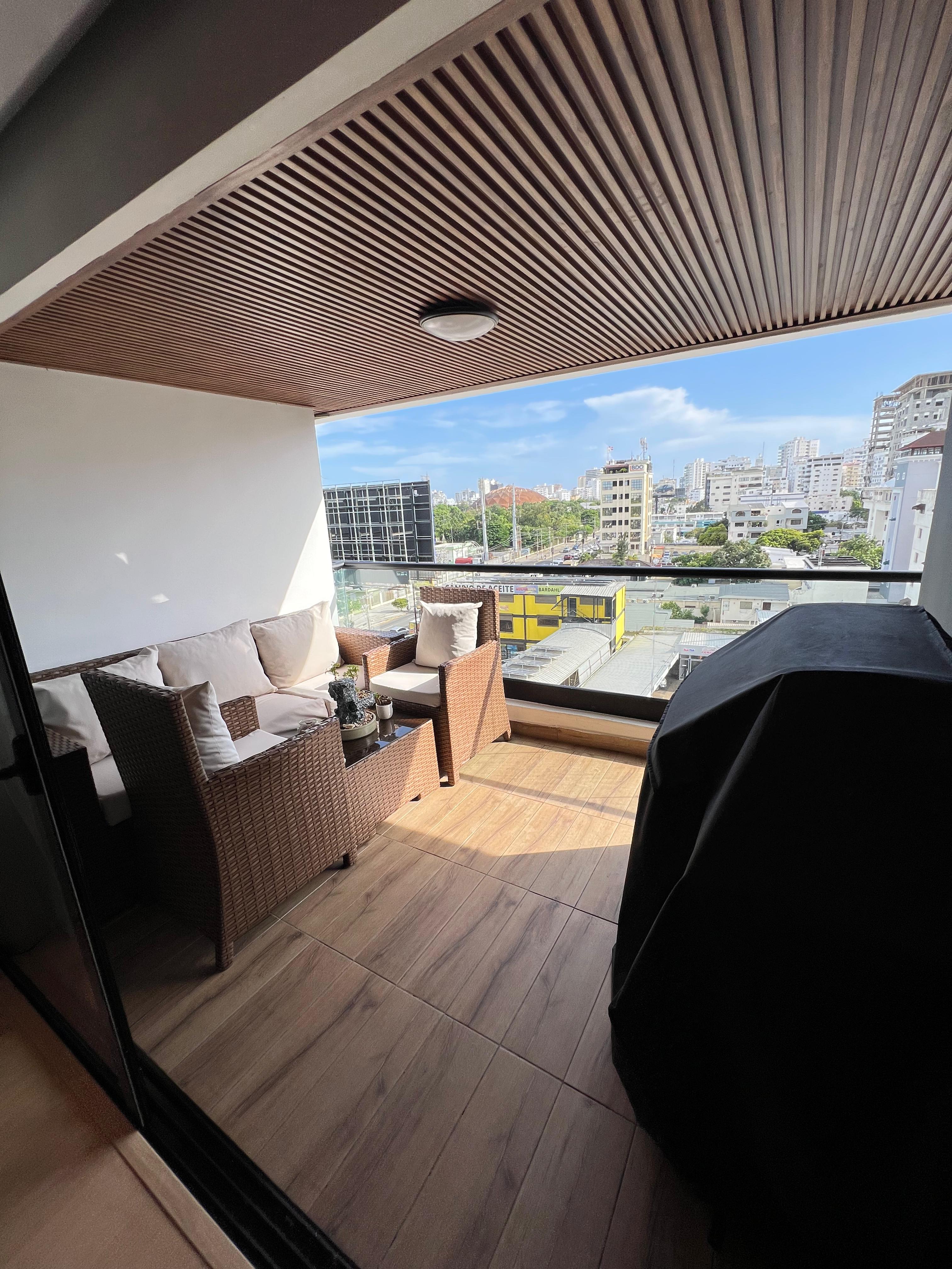  Apartamento en Venta en el Naco Foto 7250170-8.jpg