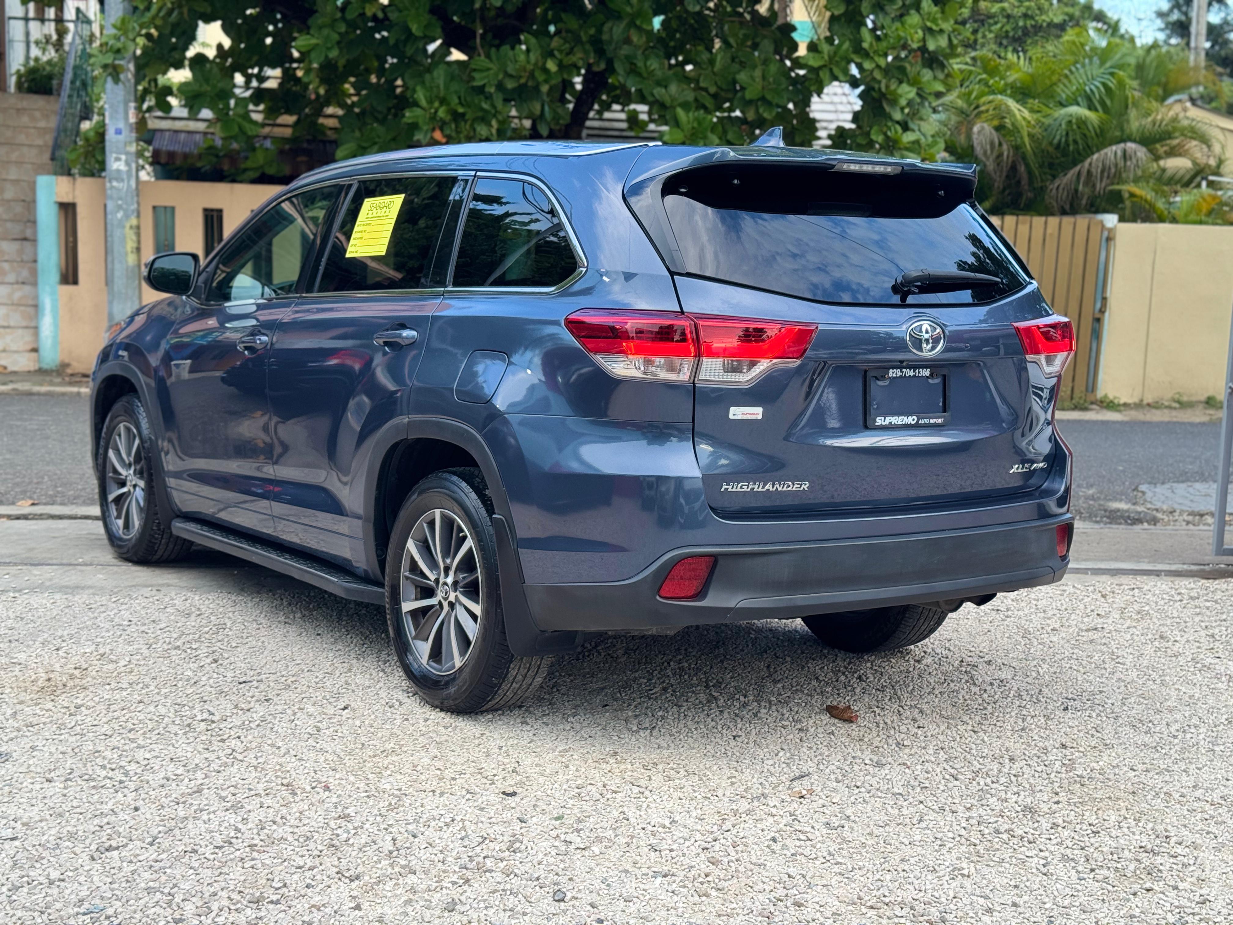 TOYOTA HIGHLANDER XLE 4WD 2018 Foto 7250252-4.jpg