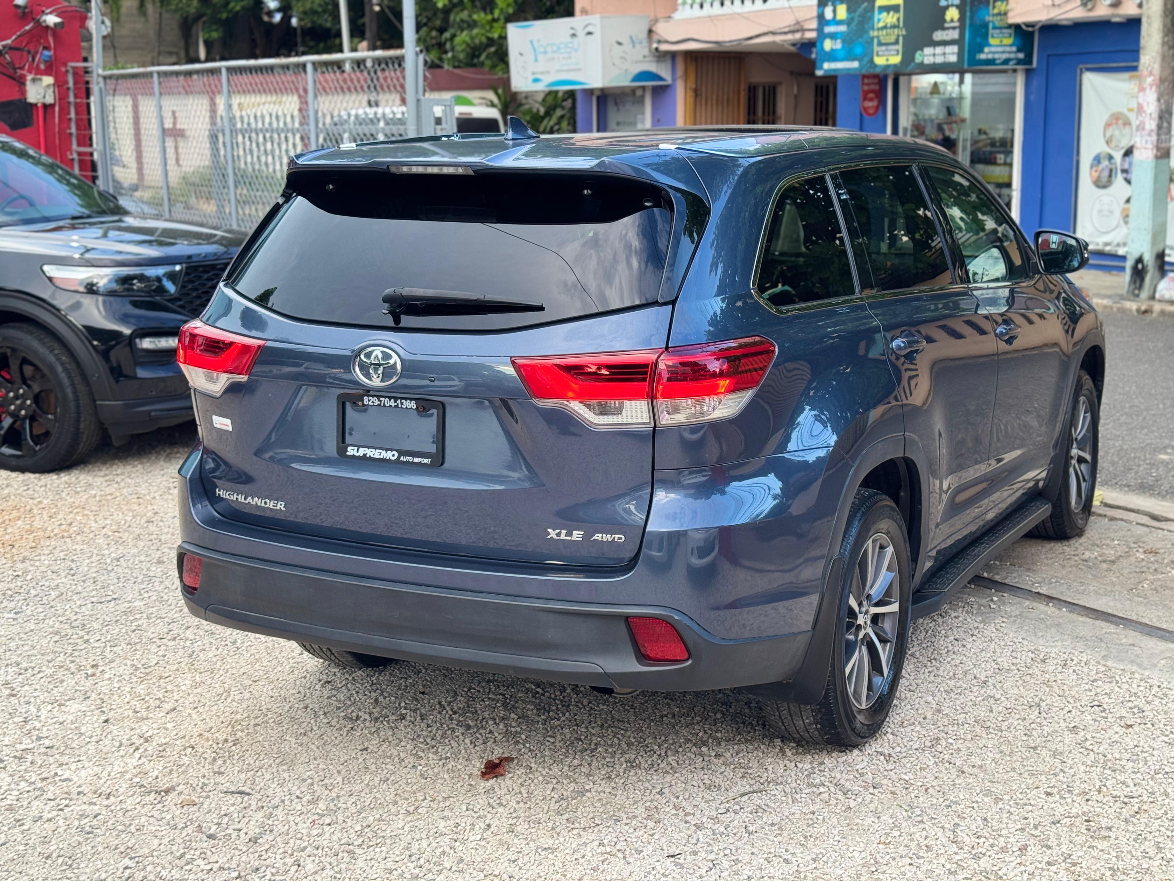 TOYOTA HIGHLANDER XLE 4WD 2018 Foto 7250252-6.jpg