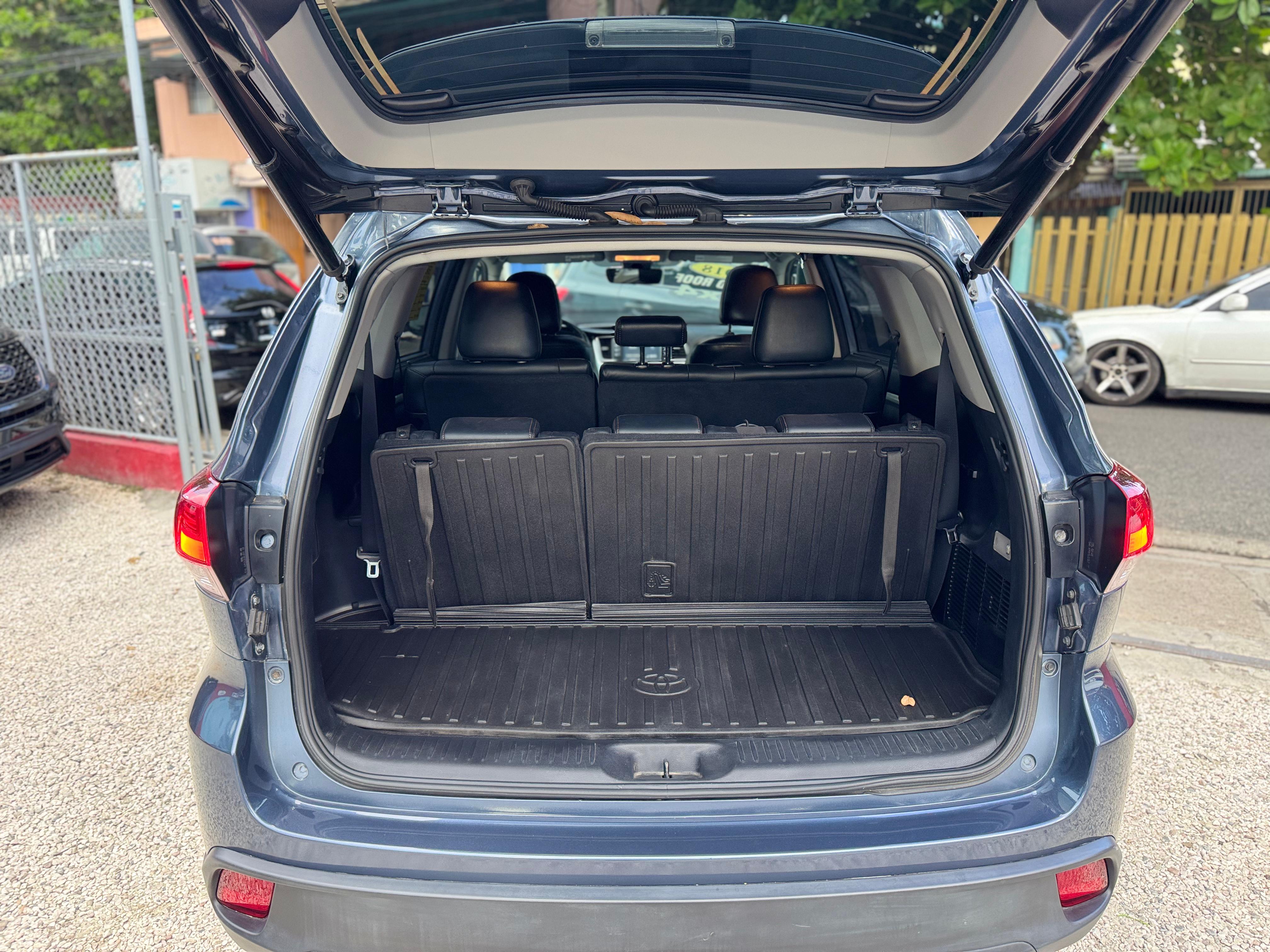 TOYOTA HIGHLANDER XLE 4WD 2018 Foto 7250252-7.jpg