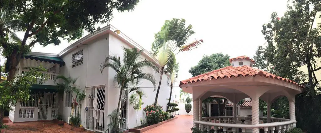 Casa en venta p/ demoler 643 MT. Ensanche Isabelita  Foto 7250549-3.jpg