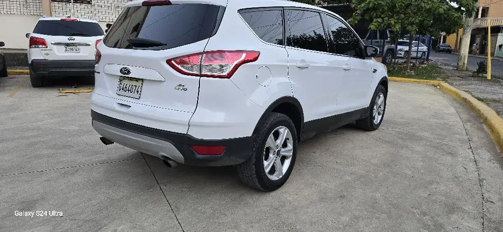 Ford Escape SE Ecoboost Turbo 2016 Foto 7250688-4.jpg
