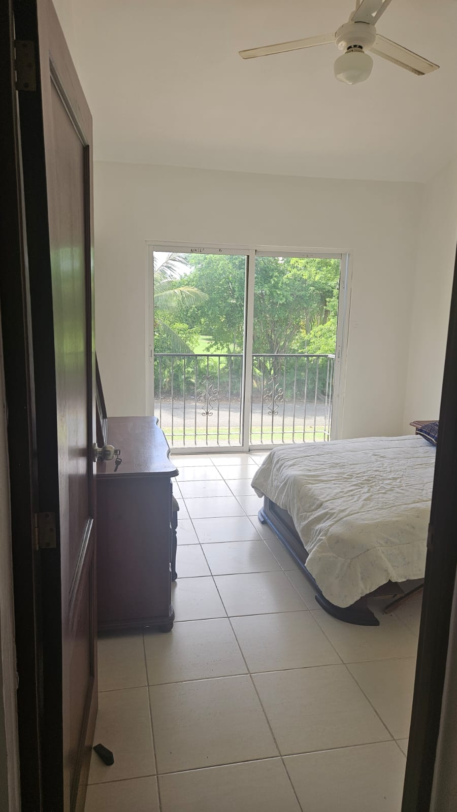 Apartamento en Juan Dolio 3 habitaciones 3 baños piscina y a una calle Foto 7250974-11.jpg