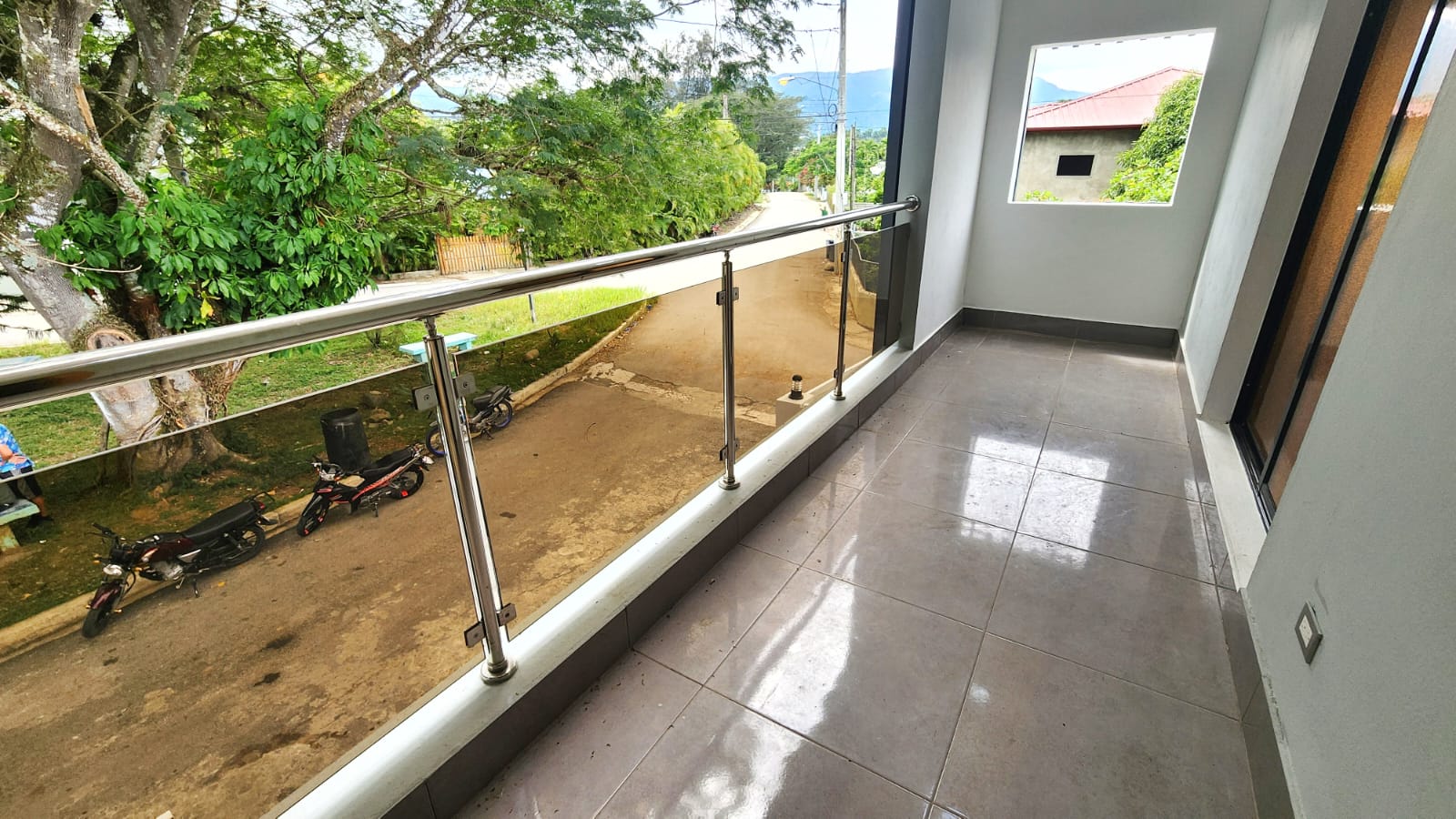 Vendo Majestuosa Casa moderna en Jarabacoa  A 2 minutos del pueblo  Foto 7251064-12.jpg