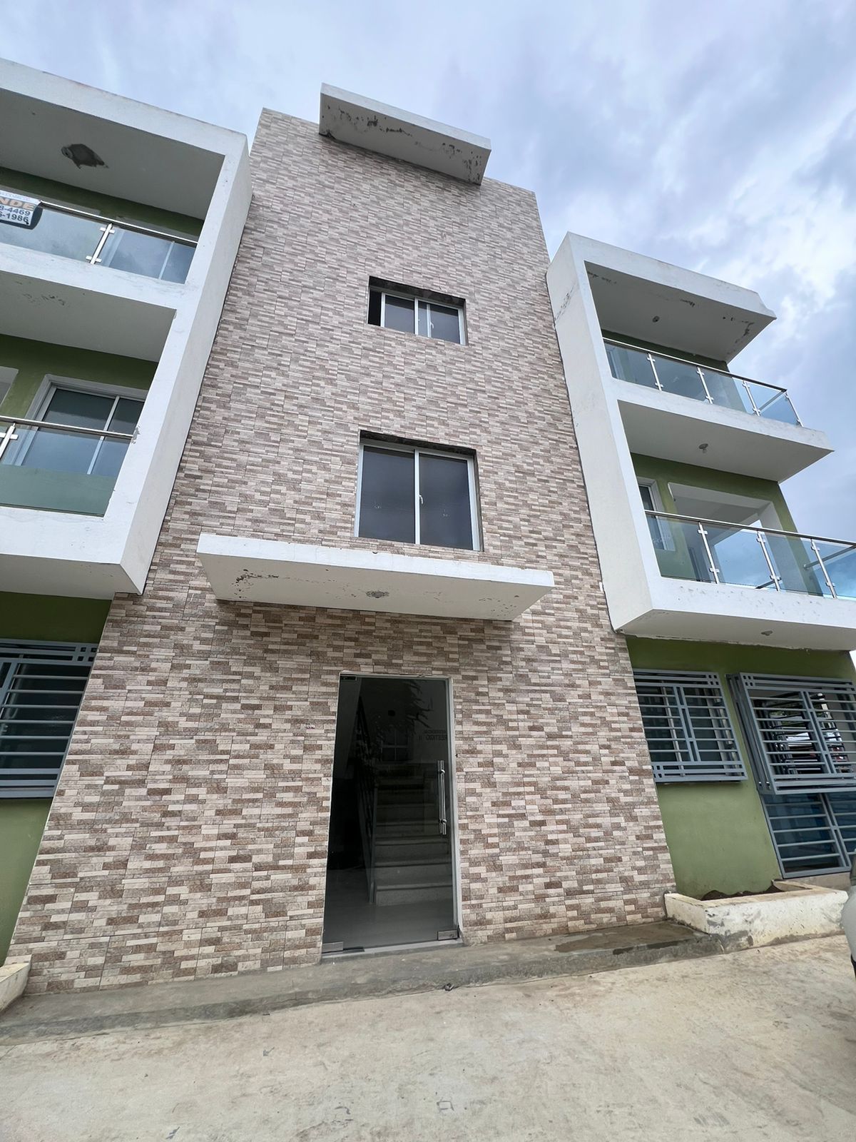 EN VENTA APARTAMENTOS EN LOS ALAMOS SANTIAGO Foto 7251250-1.jpg