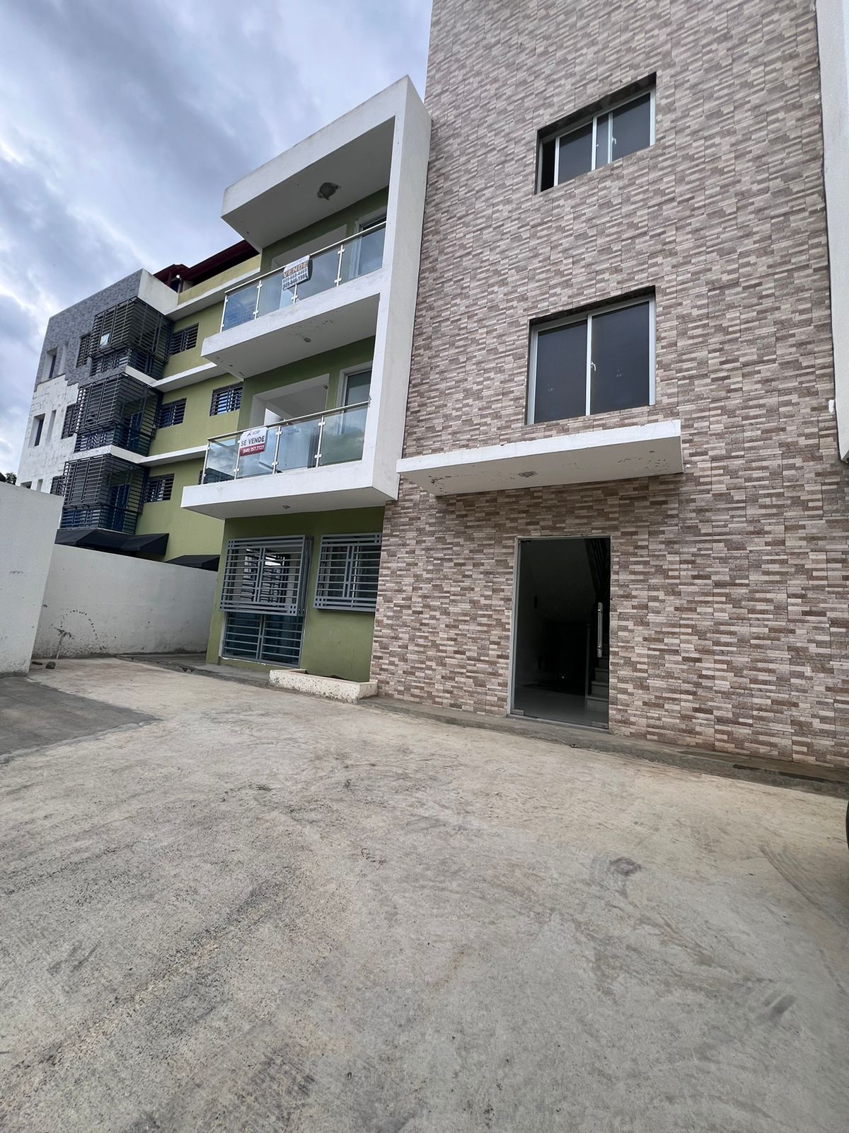 EN VENTA APARTAMENTOS EN LOS ALAMOS SANTIAGO Foto 7251250-2.jpg