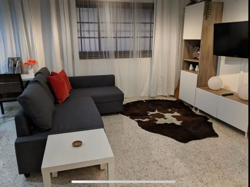 Apartamento en alquiler amueblado de 2 habitaciones en Evaristo Morale Foto 7251404-1.jpg
