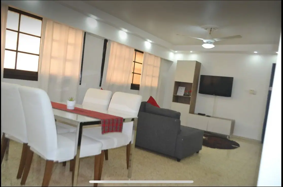 Apartamento en alquiler amueblado de 2 habitaciones en Evaristo Morale Foto 7251404-9.jpg