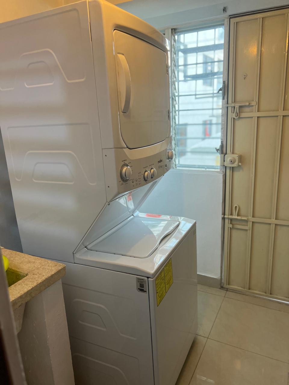 Alquiler de Apartamento Amueblado en Piantini. Foto 7251429-10.jpg