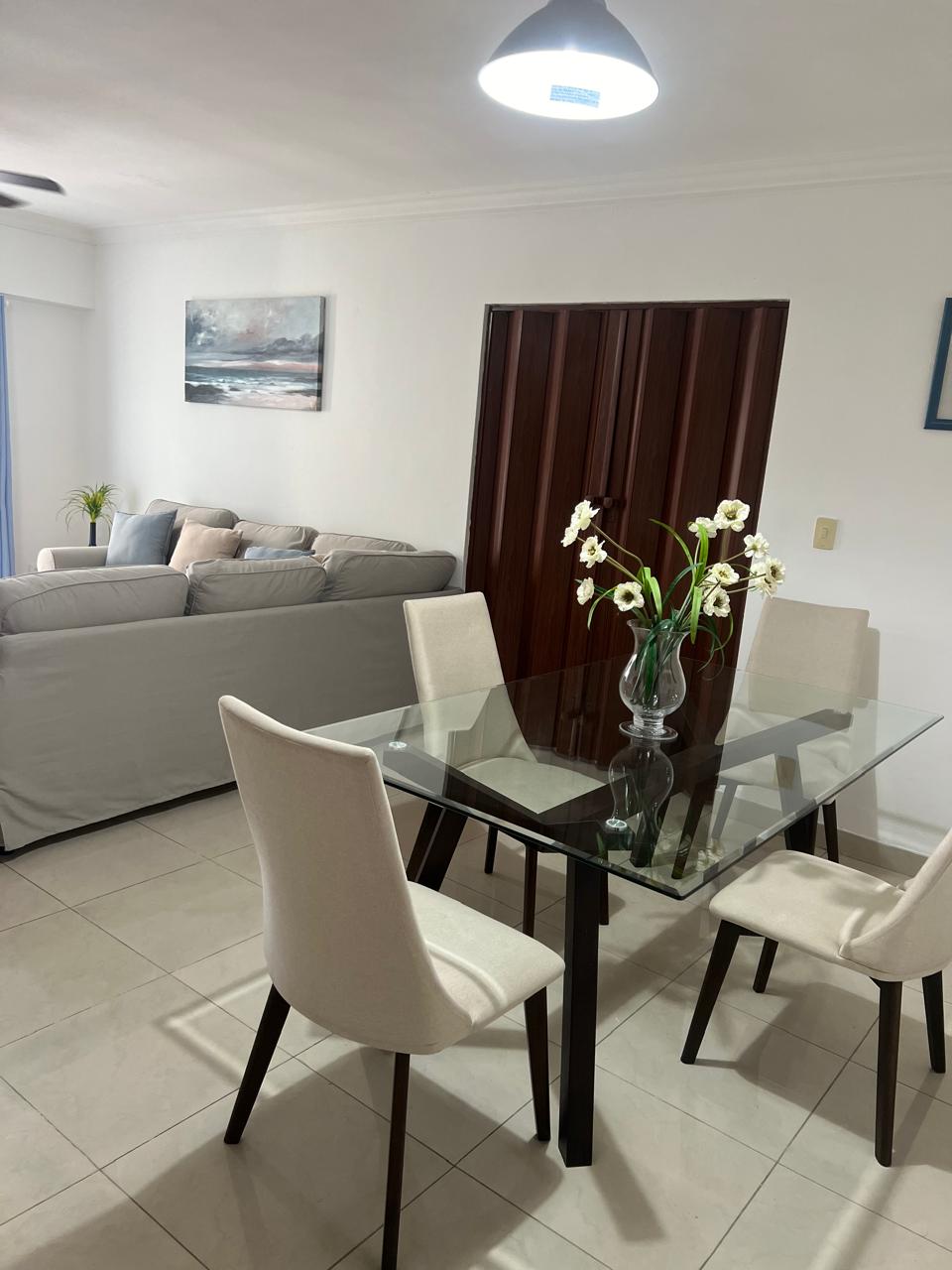 Alquiler de Apartamento Amueblado en Piantini. Foto 7251429-5.jpg